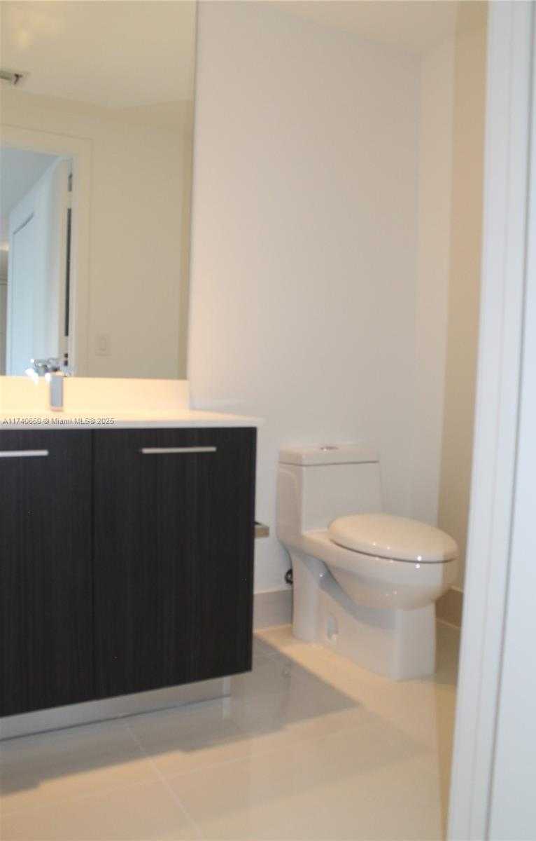 Small Image of 45 SOUTH WEST 9TH ST #2009, Miami Number 24