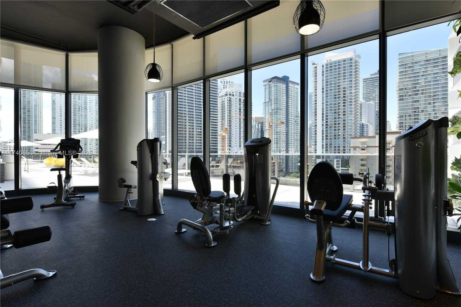 Small Image of 45 SOUTH WEST 9TH ST #2009, Miami Number 42