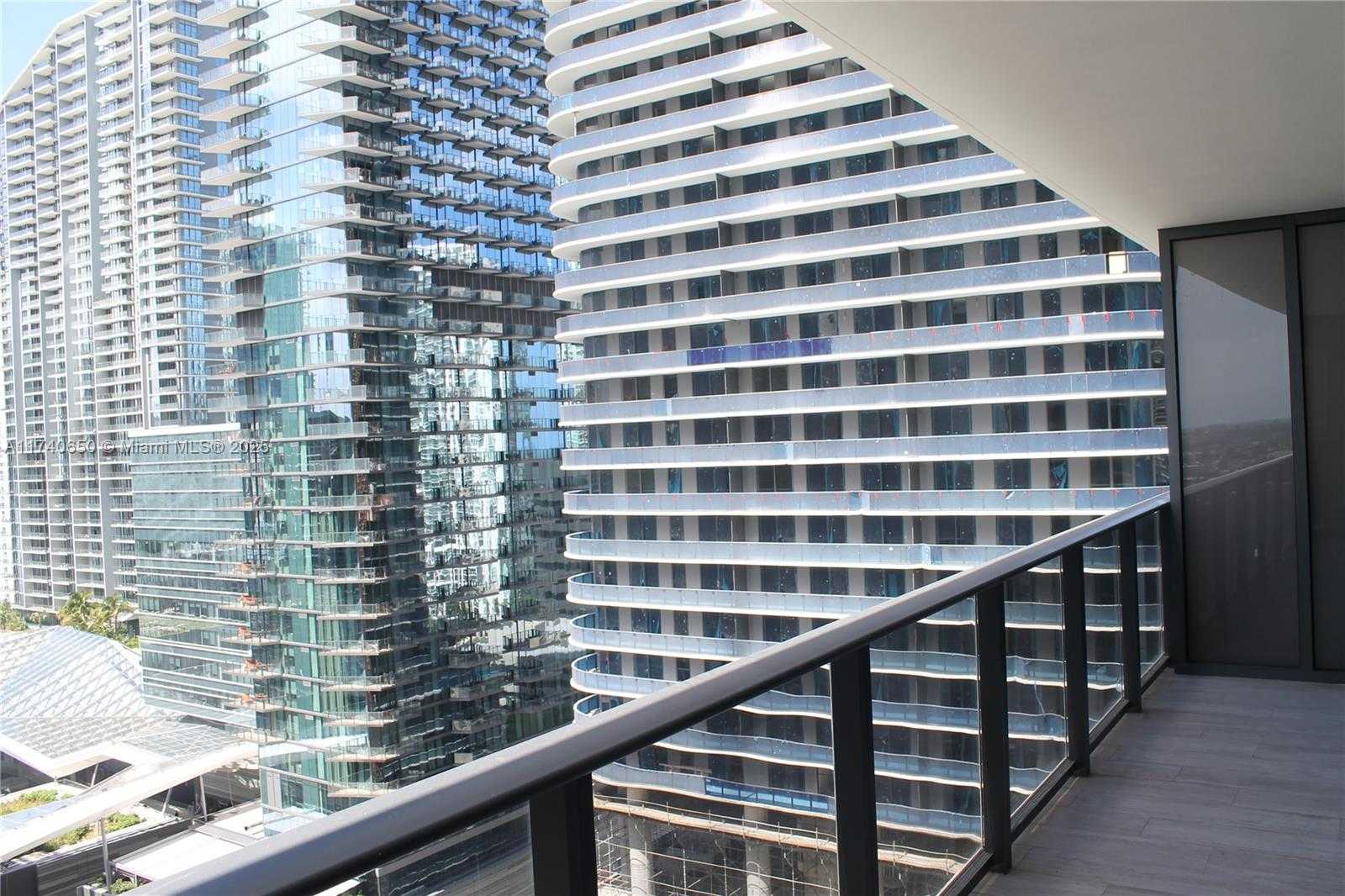 Small Image of 45 SOUTH WEST 9TH ST #2009, Miami Number 49