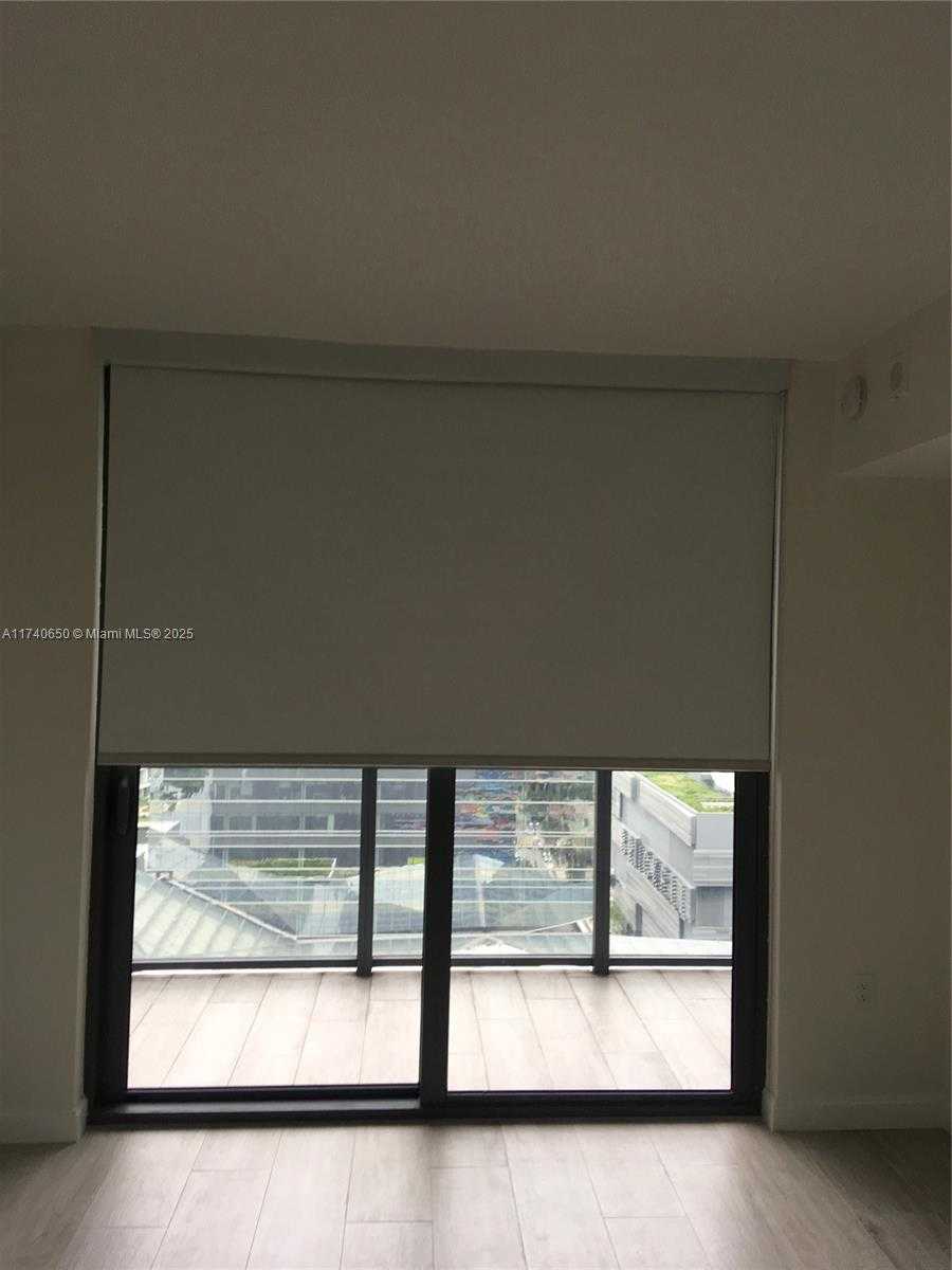 Small Image of 45 SOUTH WEST 9TH ST #2009, Miami Number 6