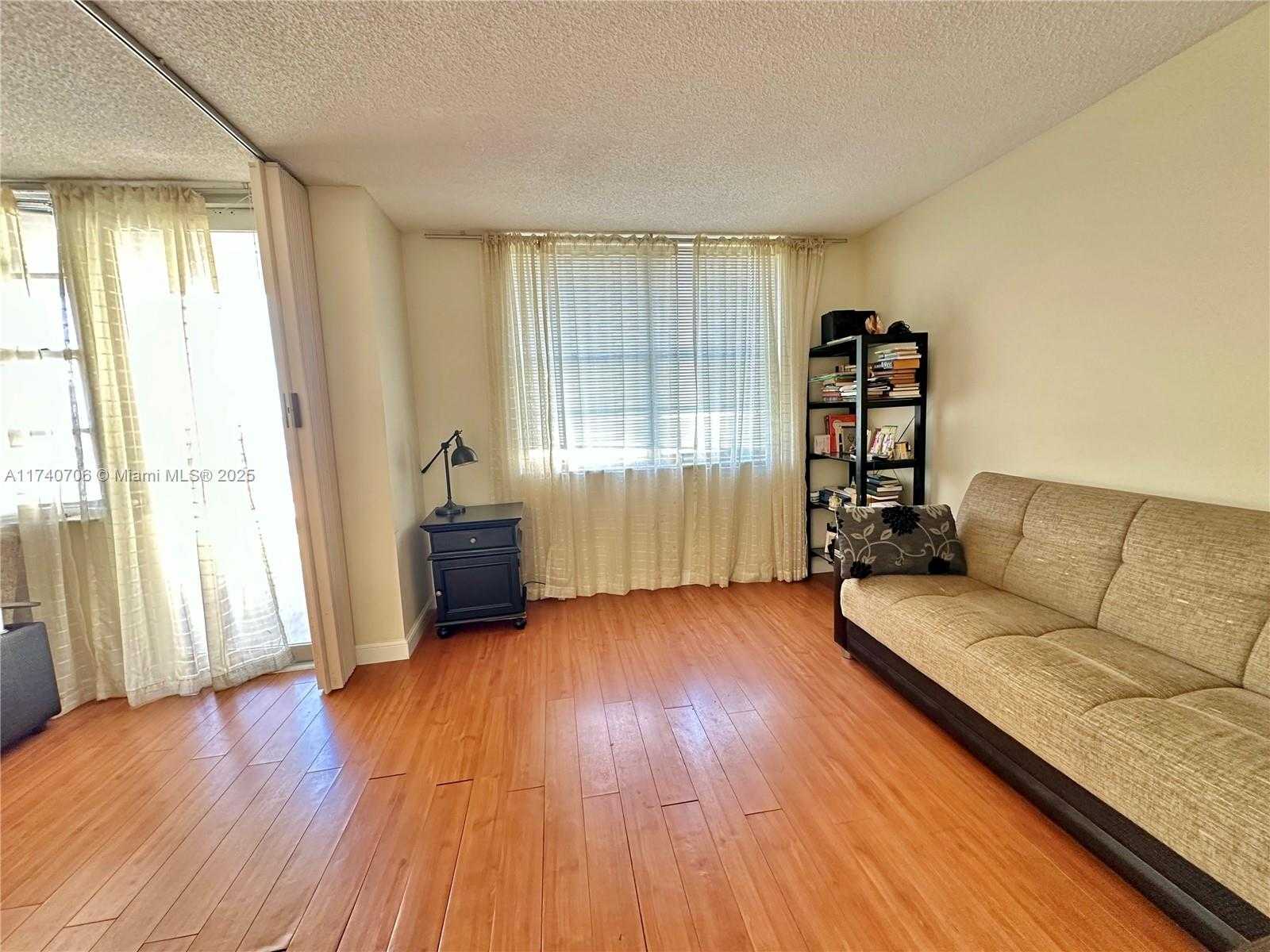 Small Image of 250 174TH ST #709, Sunny Isles Beach Number 10