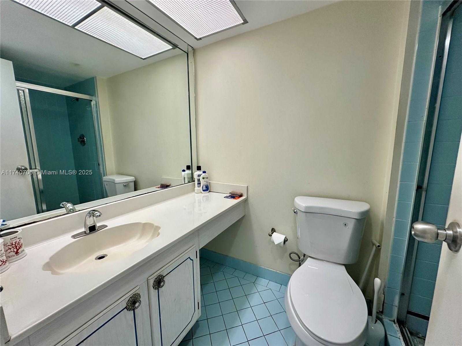 Small Image of 250 174TH ST #709, Sunny Isles Beach Number 14