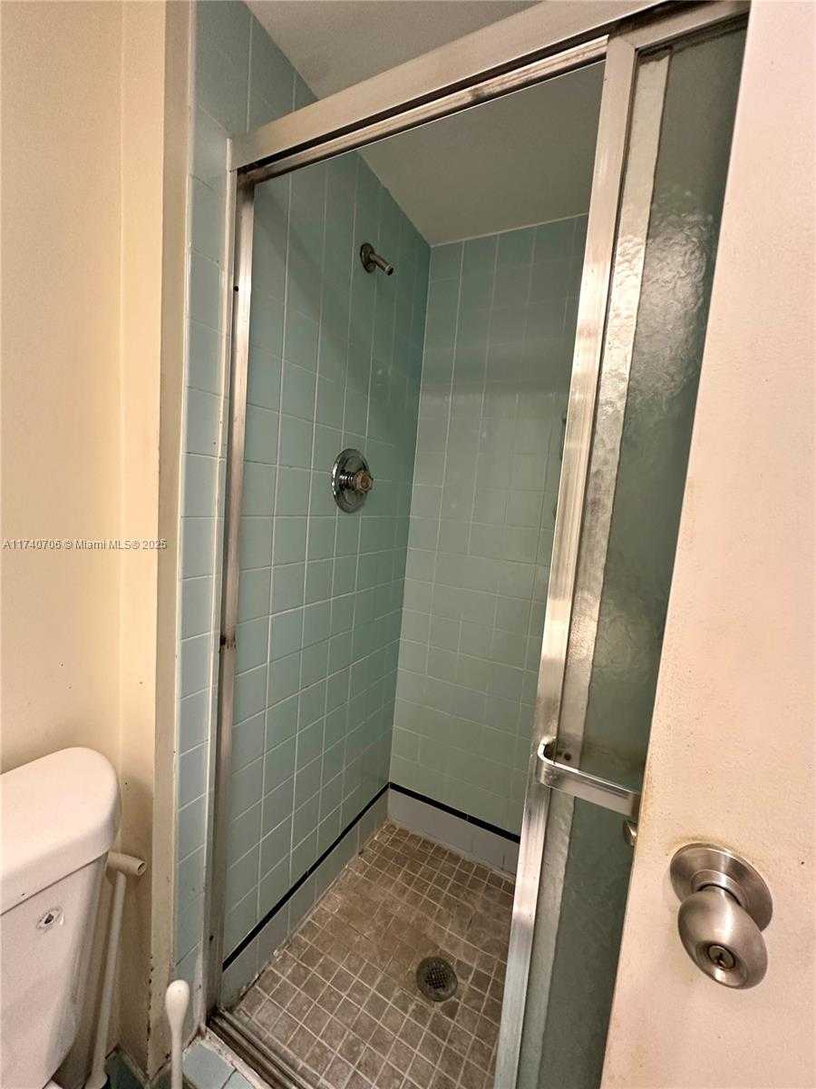 Small Image of 250 174TH ST #709, Sunny Isles Beach Number 15