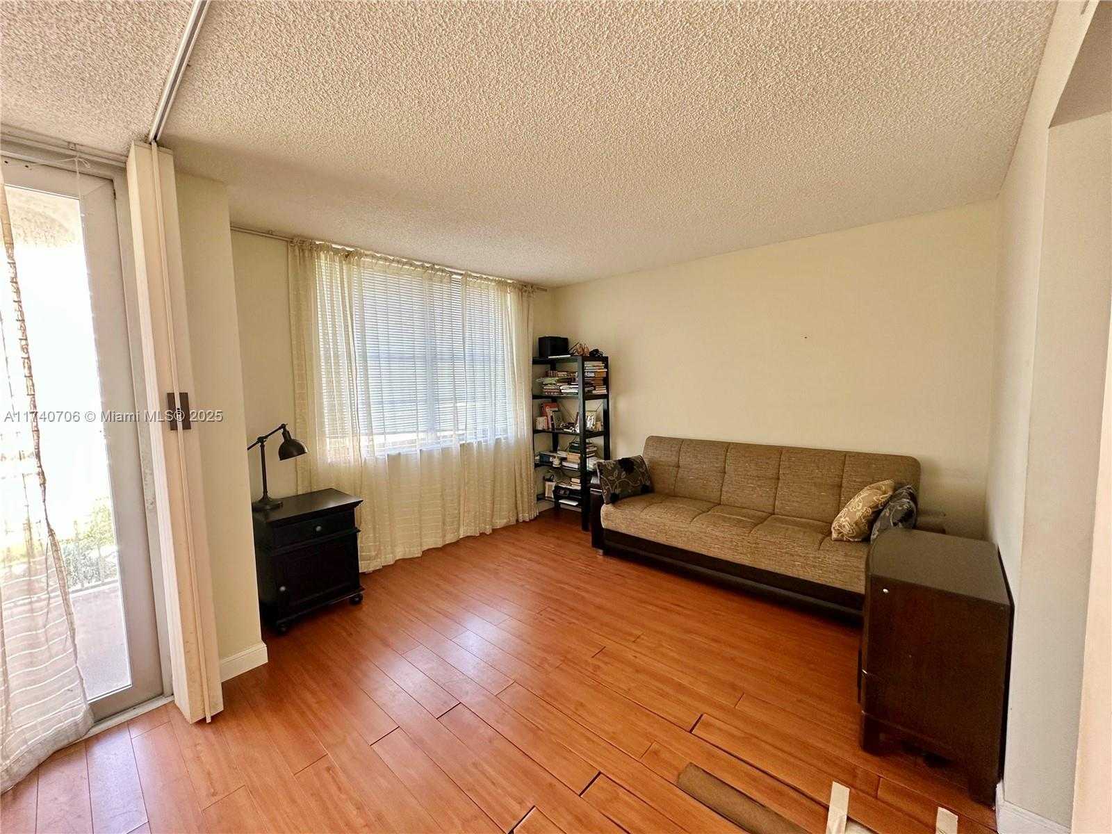 Small Image of 250 174TH ST #709, Sunny Isles Beach Number 9