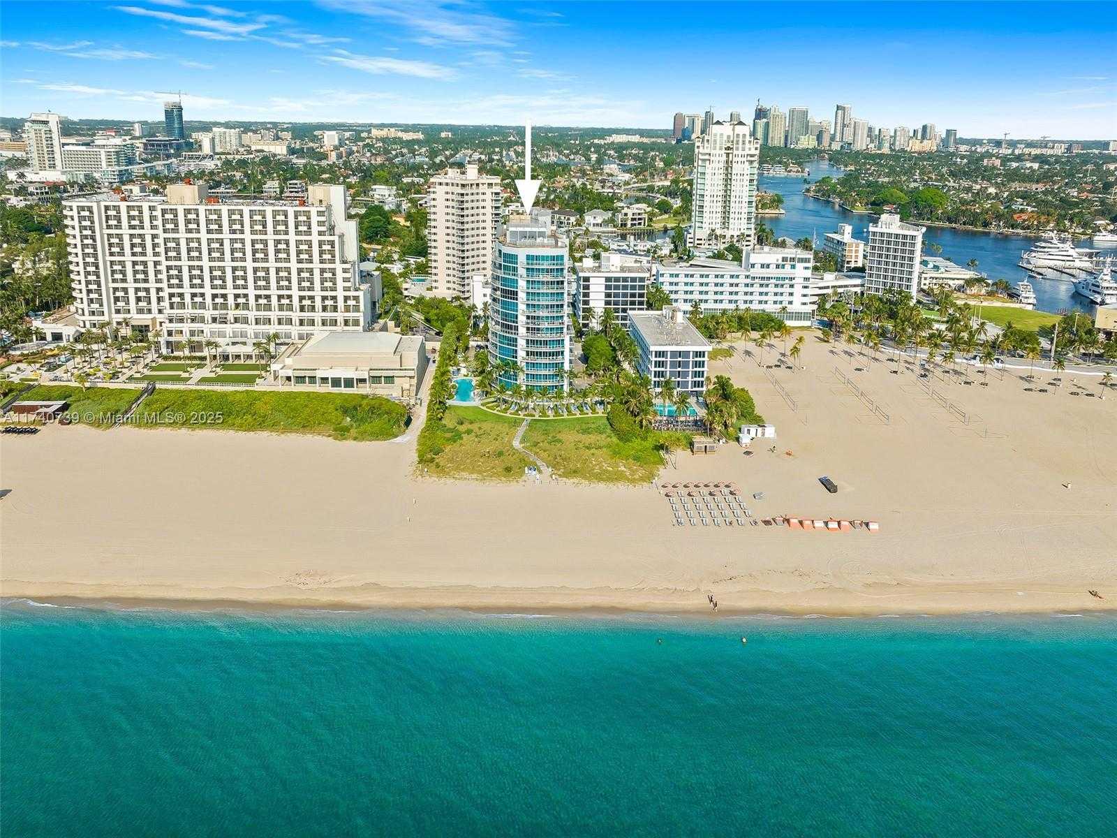 Small Image of 1200 HOLIDAY DR #208, Fort Lauderdale Number 2