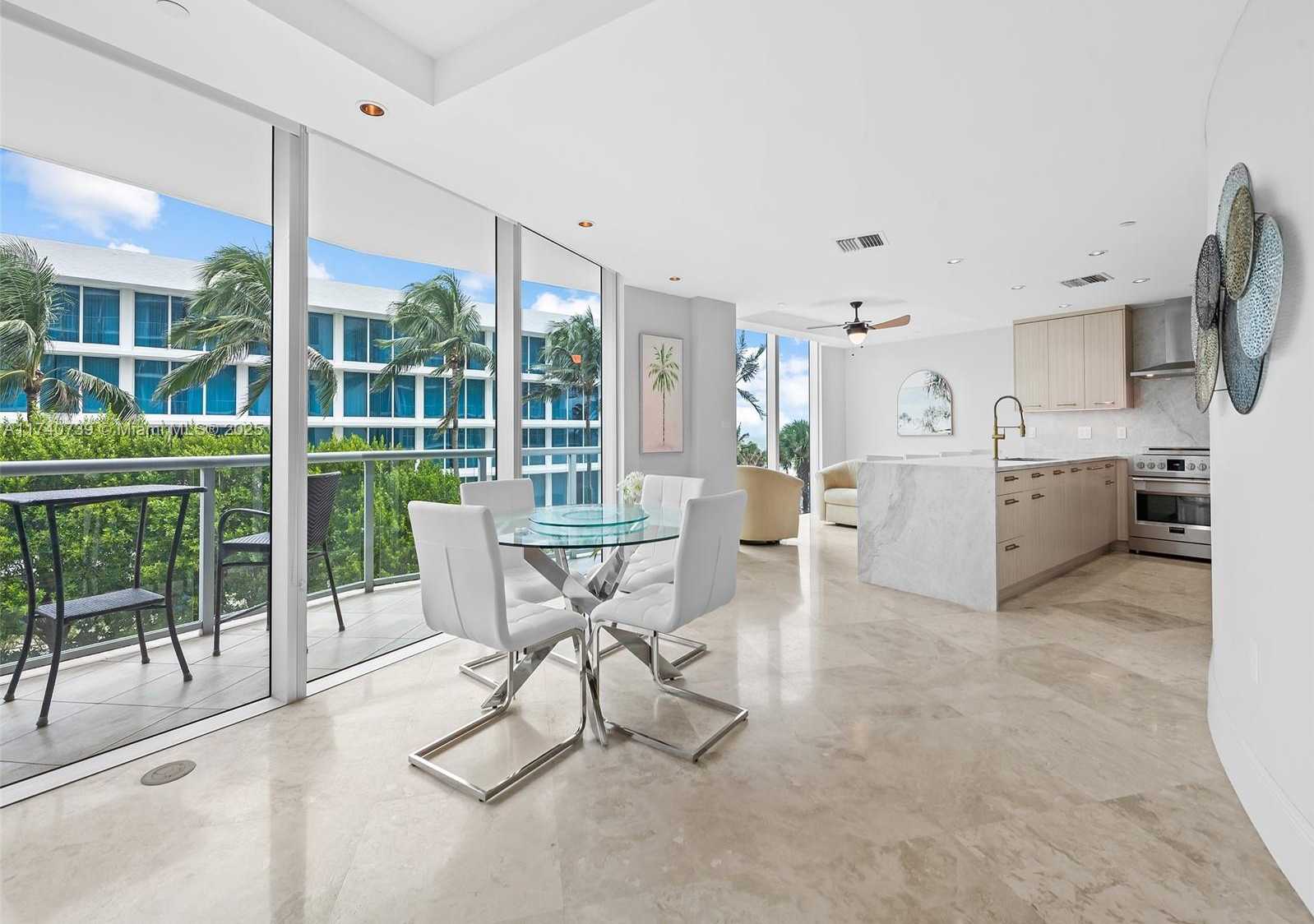 Small Image of 1200 HOLIDAY DR #208, Fort Lauderdale Number 4