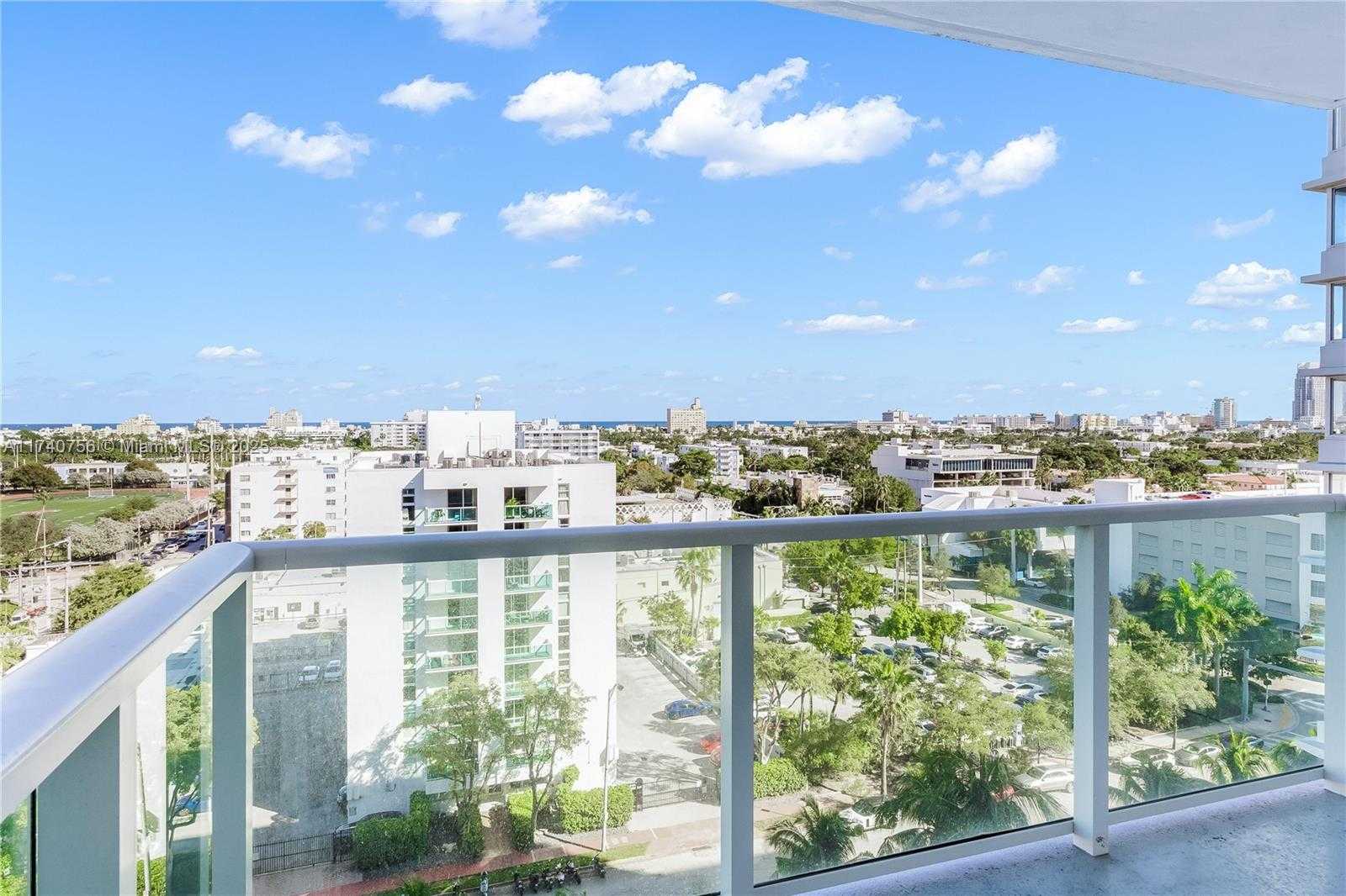 Small Image of 1000 WEST AVE #1008, Miami Beach Number 10
