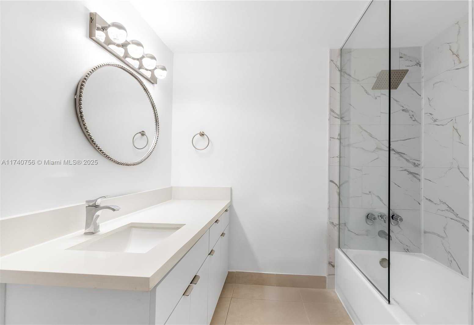 Small Image of 1000 WEST AVE #1008, Miami Beach Number 5