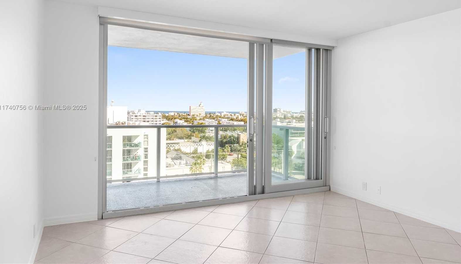 Small Image of 1000 WEST AVE #1008, Miami Beach Number 6