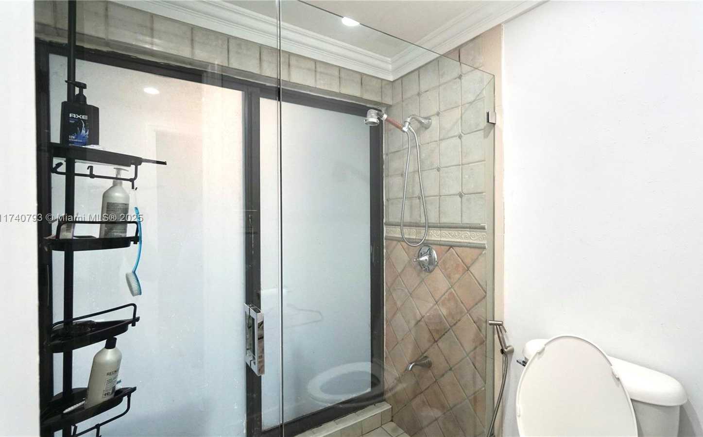 Small Image of 741 EAST COCO PLUM CIR #2, Plantation Number 15