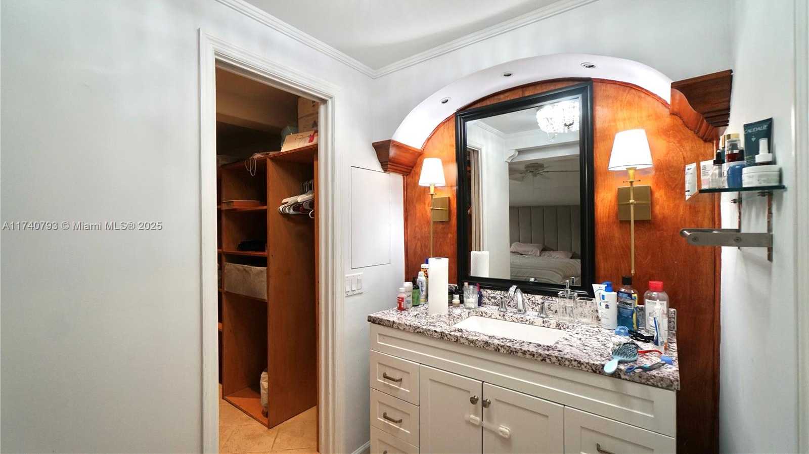 Small Image of 741 EAST COCO PLUM CIR #2, Plantation Number 42