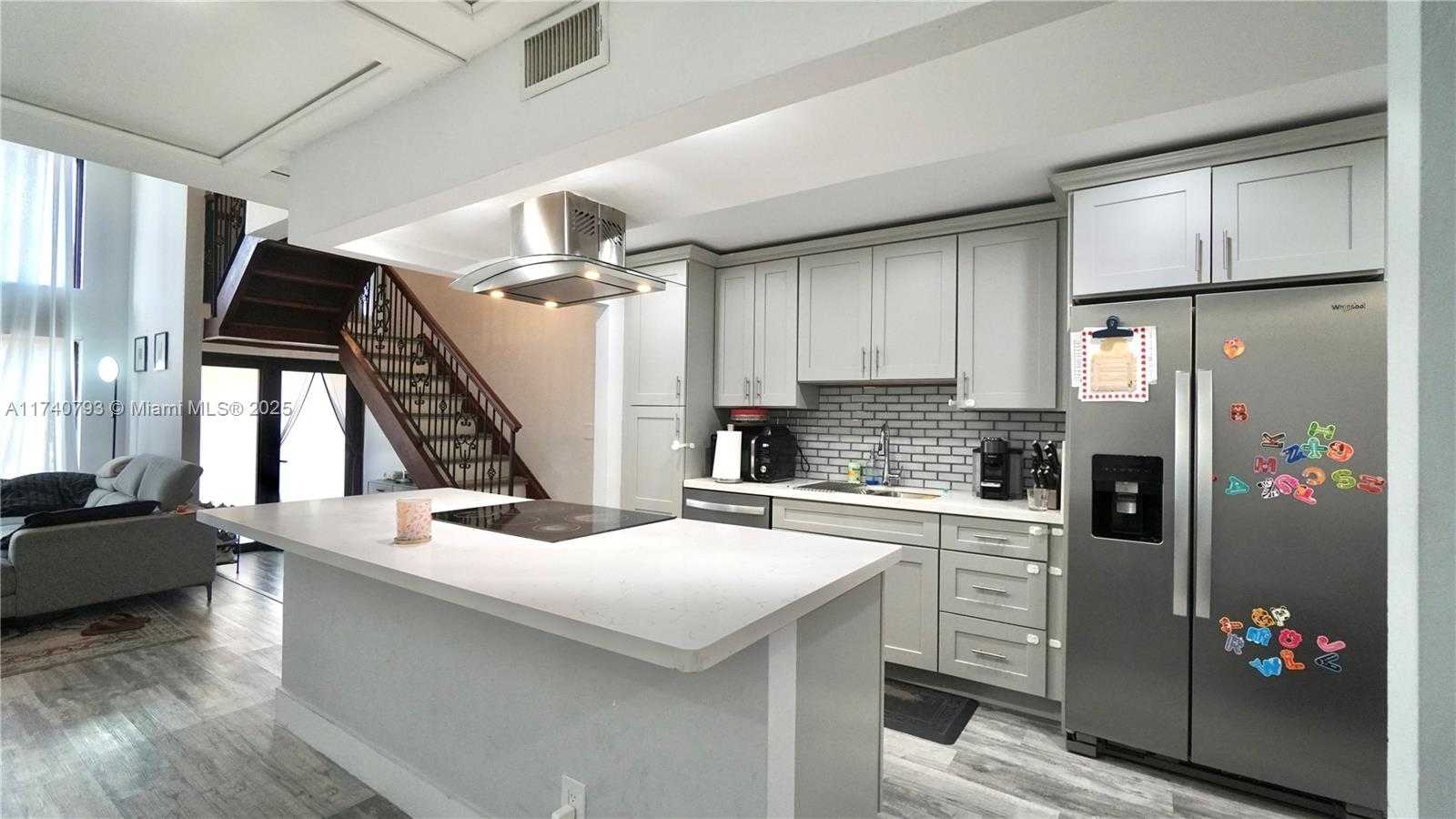 Small Image of 741 EAST COCO PLUM CIR #2, Plantation Number 53