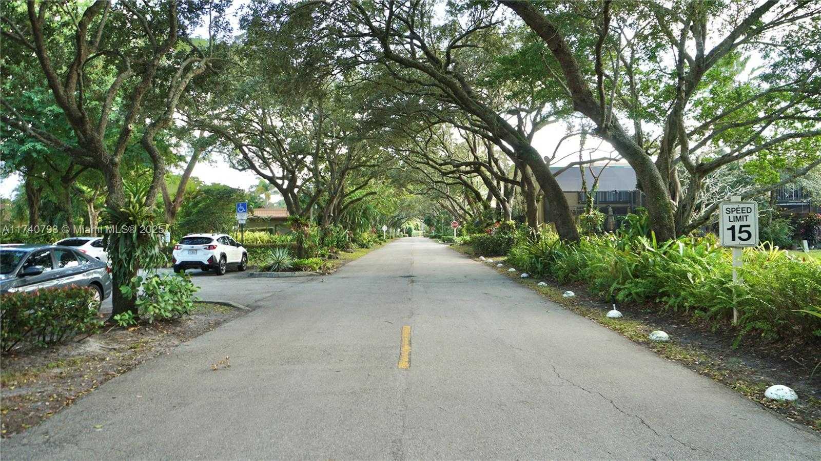 Small Image of 741 EAST COCO PLUM CIR #2, Plantation Number 55