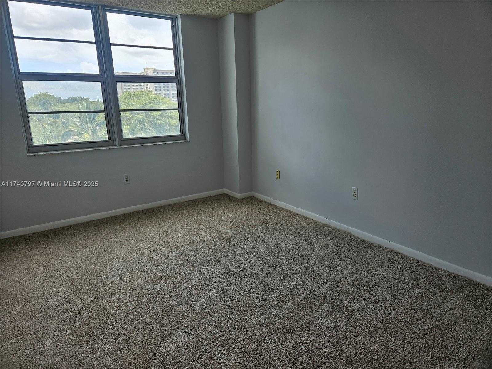 Small Image of 2801 NORTH EAST 183RD ST #517W, Aventura Number 31