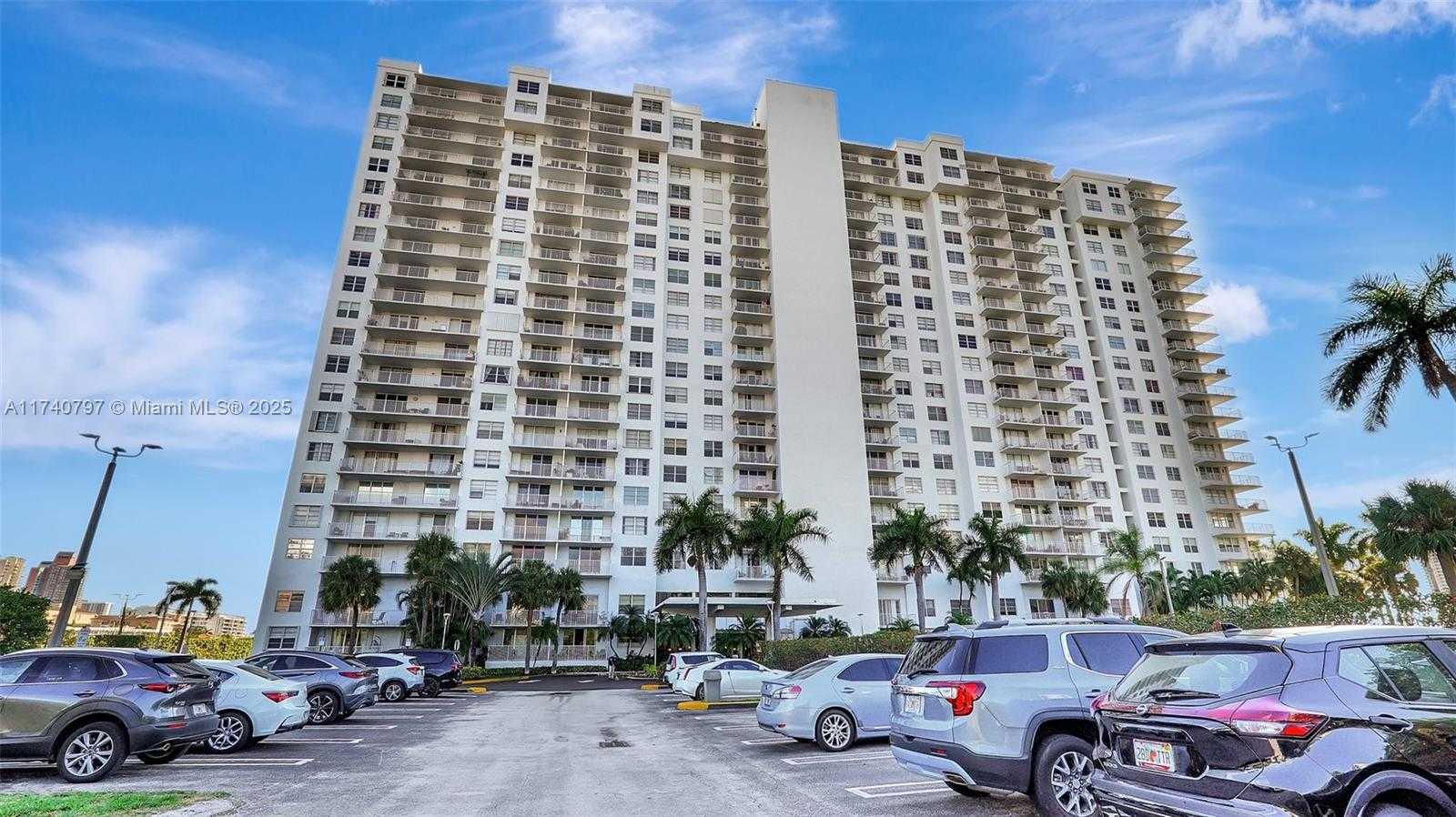 Small Image of 2801 NORTH EAST 183RD ST #517W, Aventura Number 63