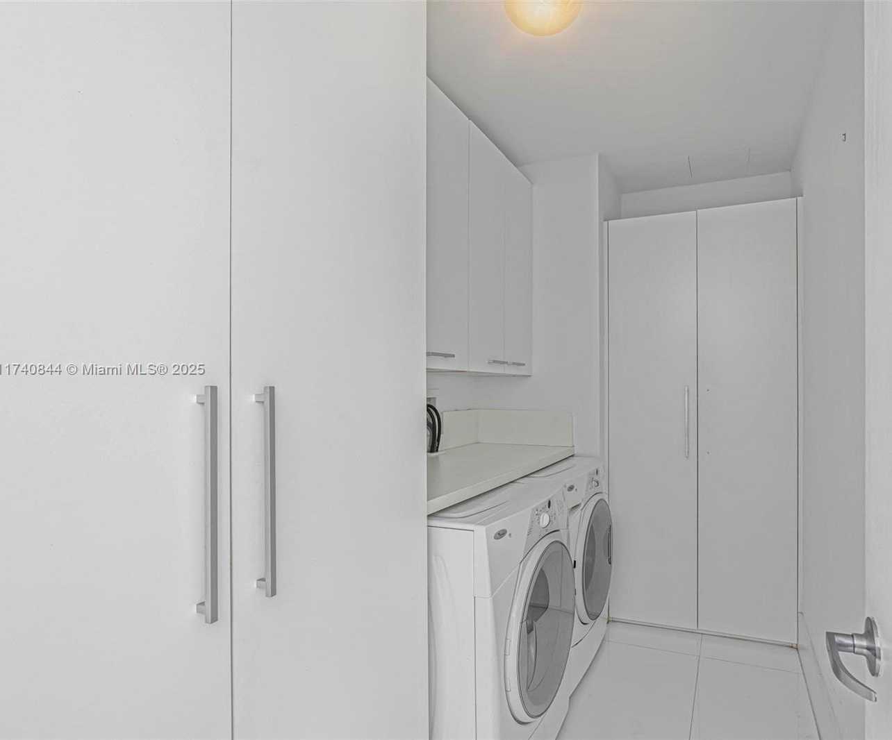 Small Image of 1100 BISCAYNE BLVD #4404, Miami Number 28