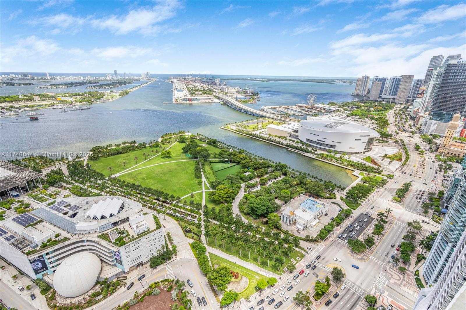 Small Image of 1100 BISCAYNE BLVD #4404, Miami Number 32