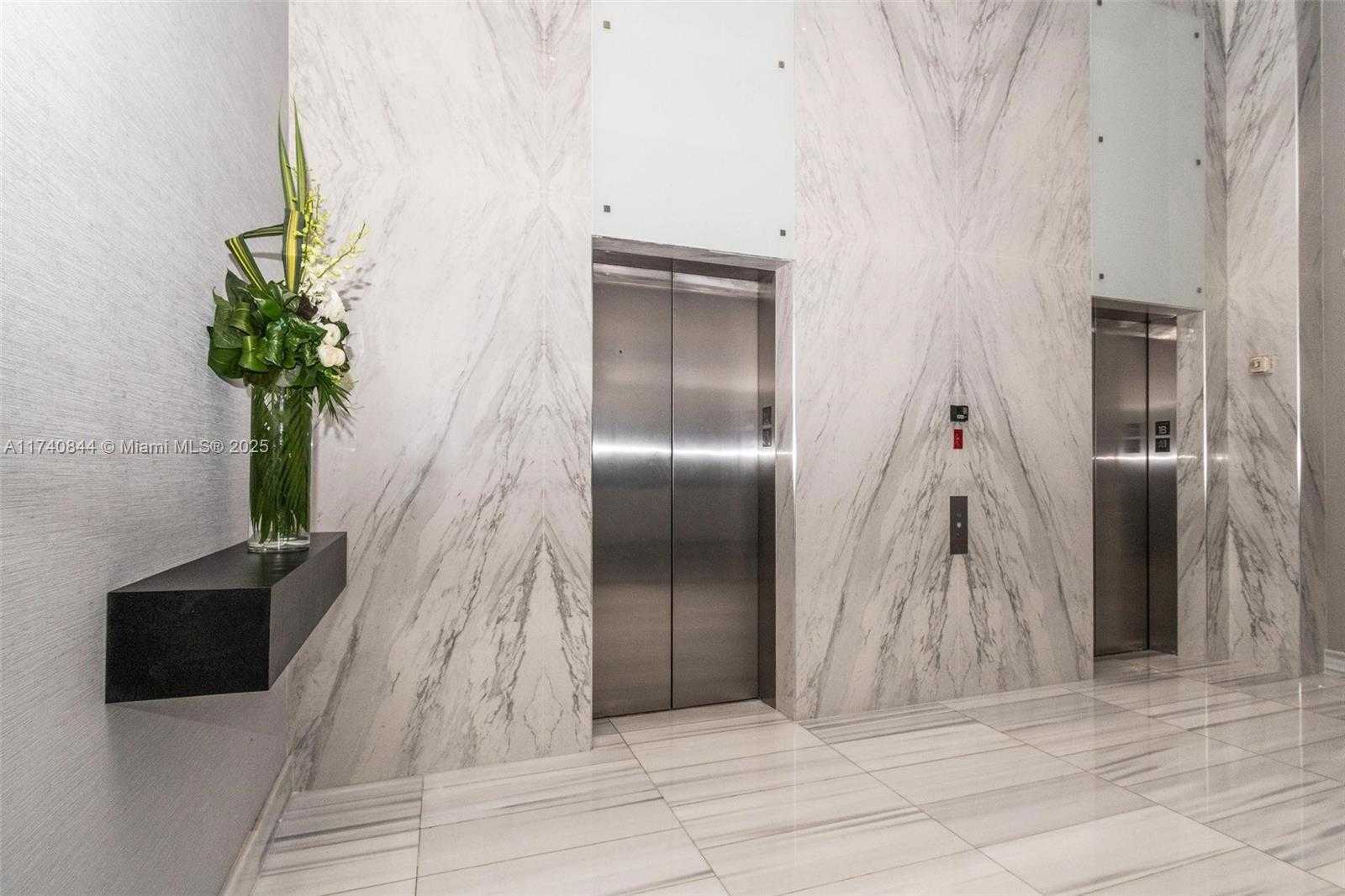 Small Image of 1100 BISCAYNE BLVD #4404, Miami Number 6