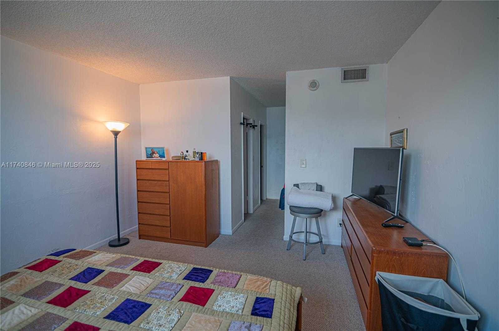 Small Image of 19380 COLLINS AVE #1419, Sunny Isles Beach Number 10
