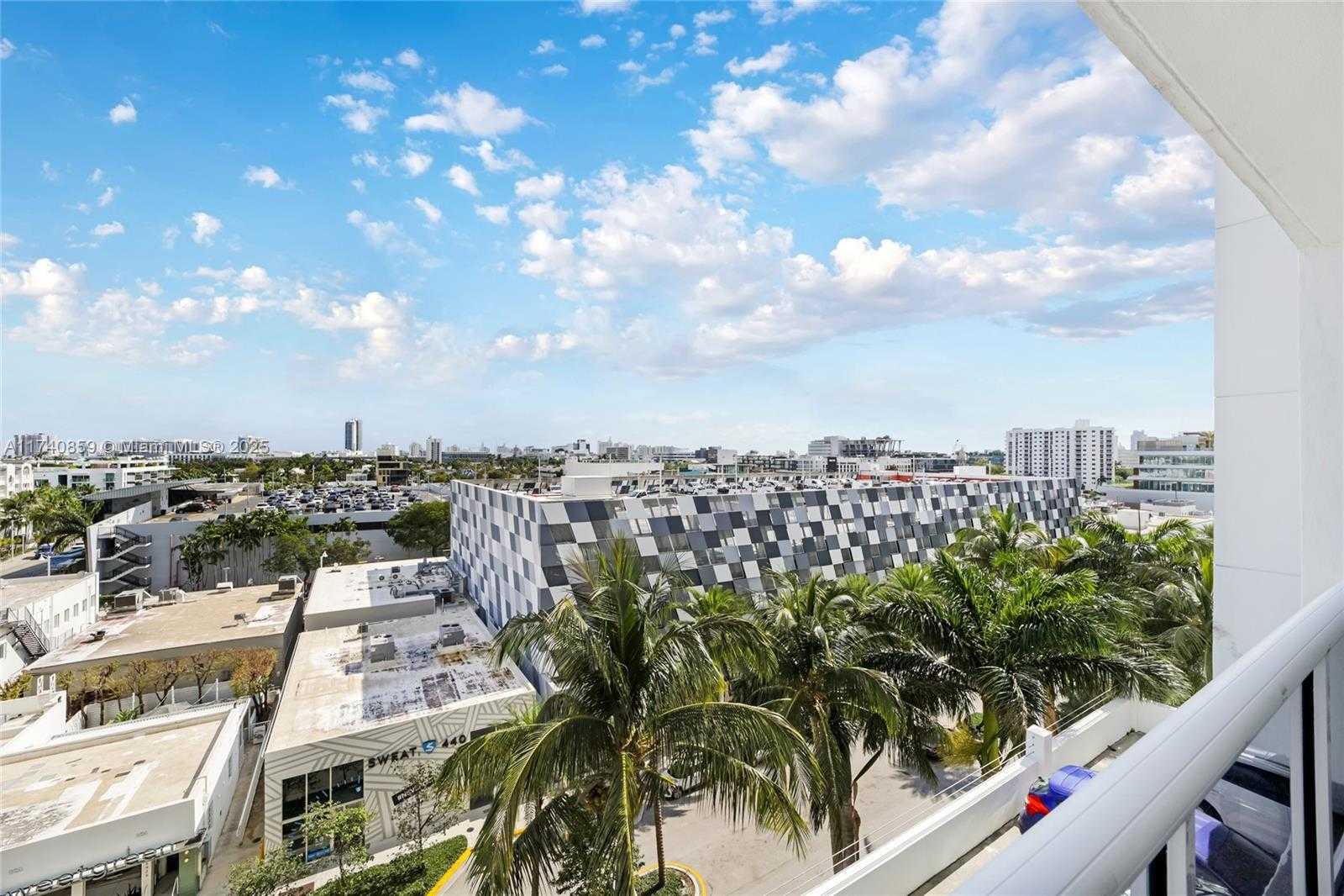 Small Image of 1900 SUNSET HARBOUR DR #811, Miami Beach Number 20