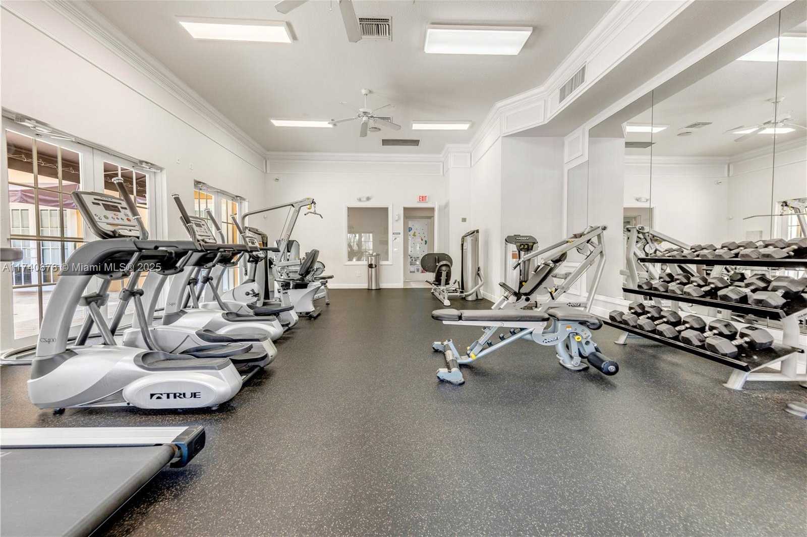 Small Image of 1413 SOUTH WEST 147TH TER, Pembroke Pines Number 25