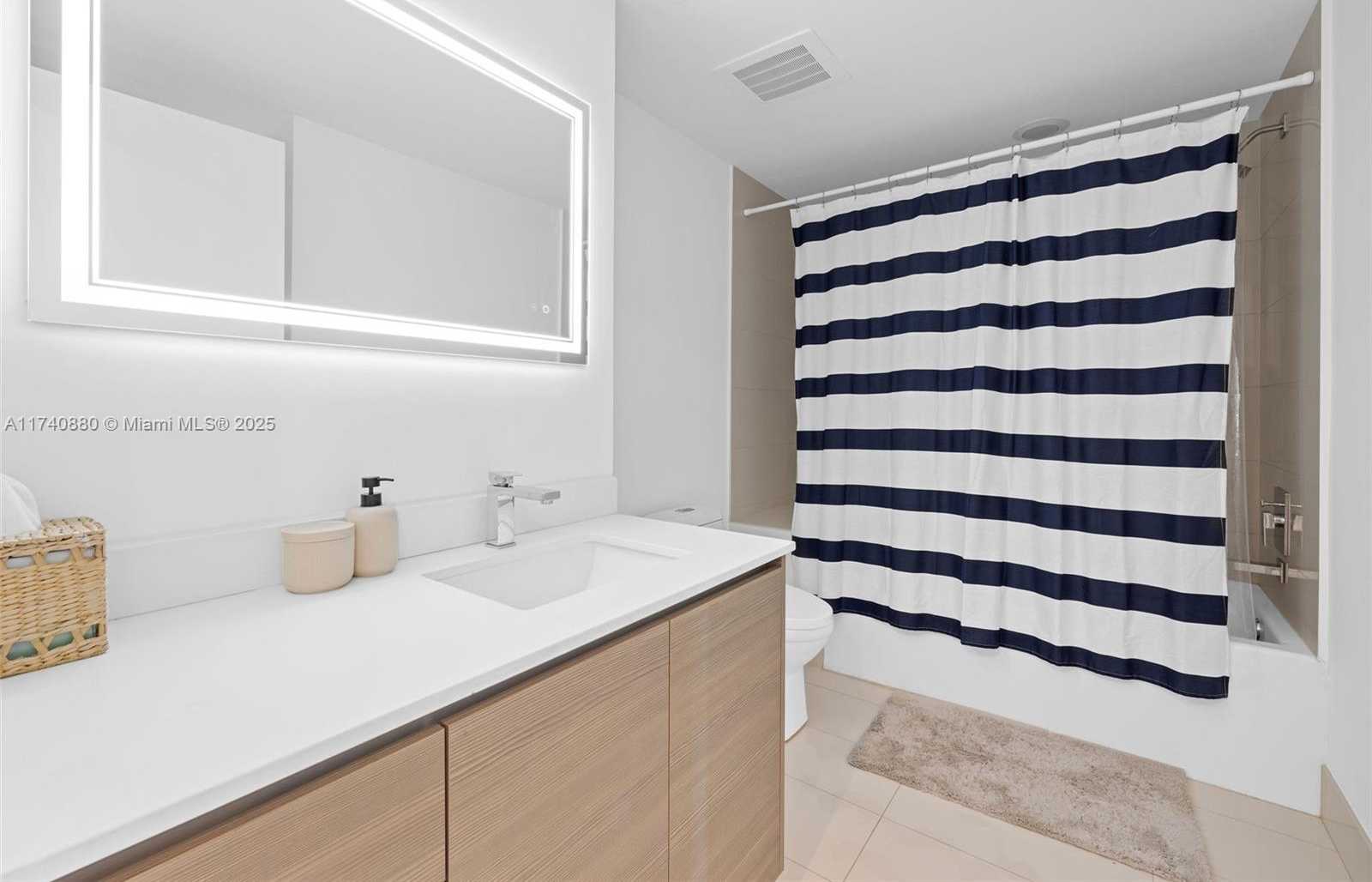 Small Image of 460 NORTH EAST 28TH ST #1404, Miami Number 27