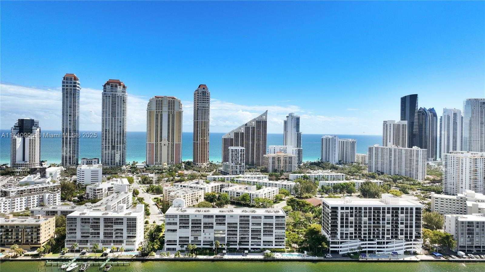 Small Image of 3201 NORTH EAST 183RD ST #2906, Aventura Number 24
