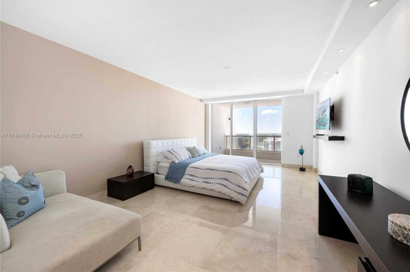 Small Image of 3201 NORTH EAST 183RD ST #2906, Aventura Number 28