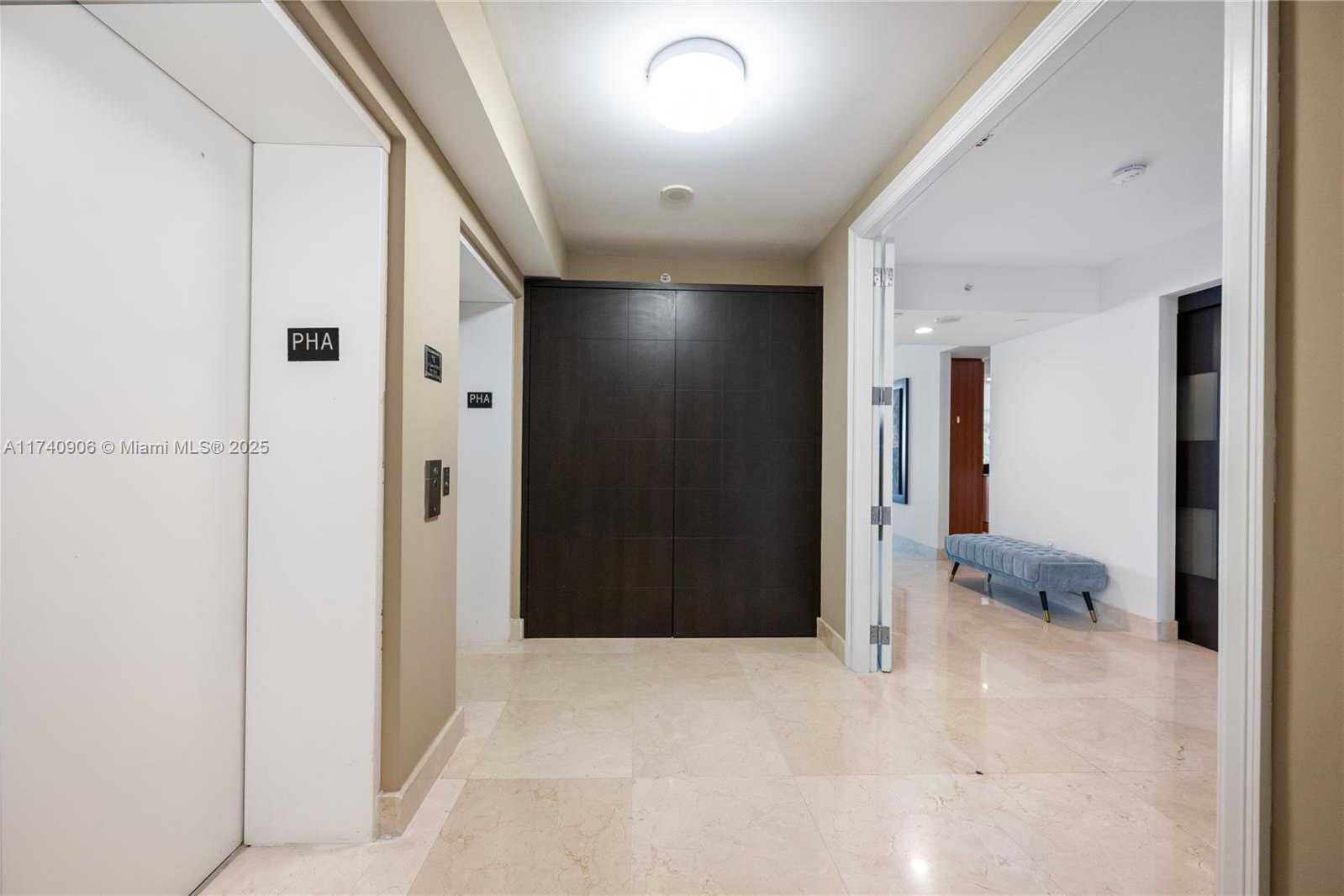 Small Image of 3201 NORTH EAST 183RD ST #2906, Aventura Number 3