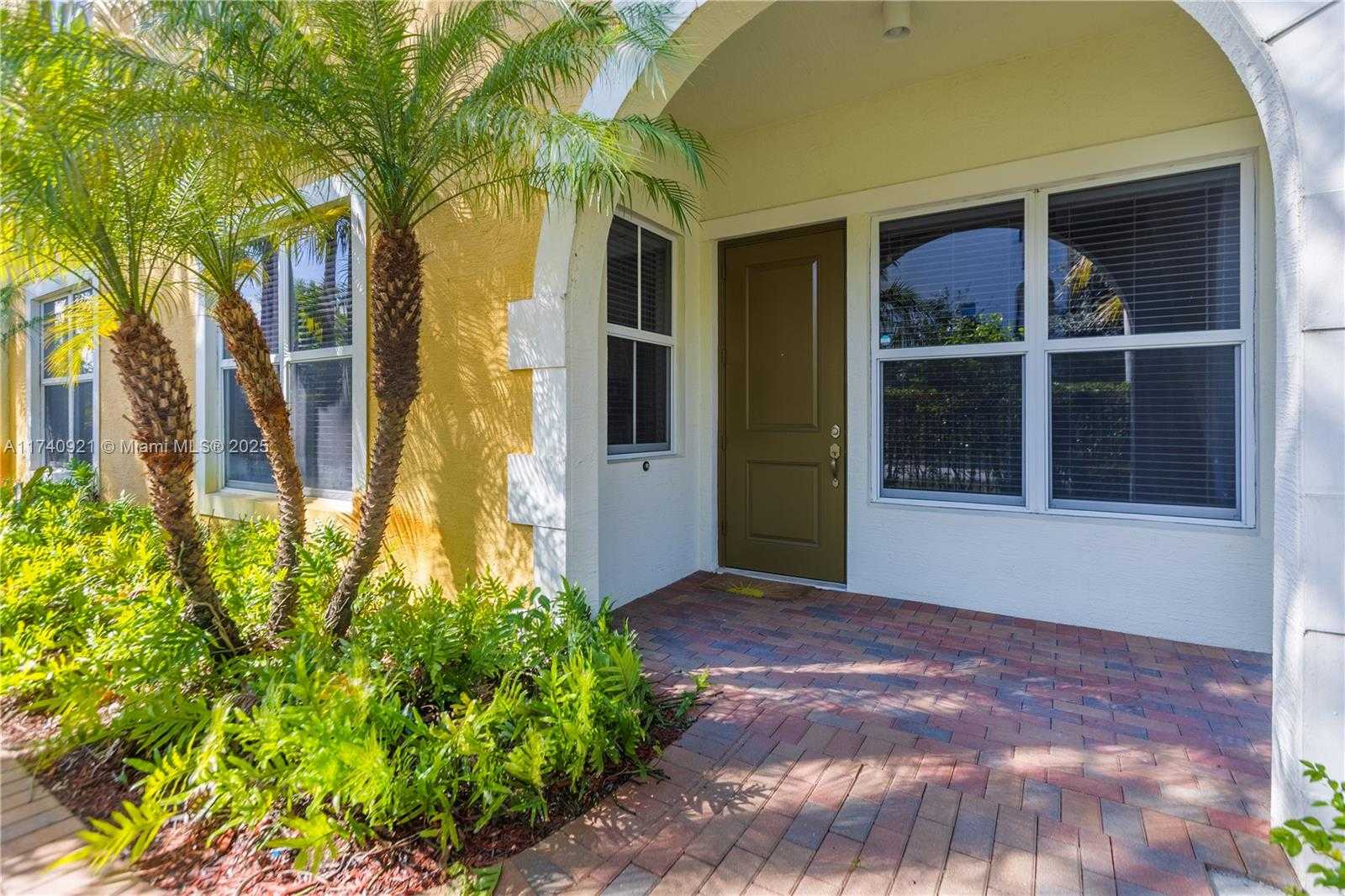 Small Image of 1799 NORTH WEST 124TH WAY #1799, Pembroke Pines Number 10