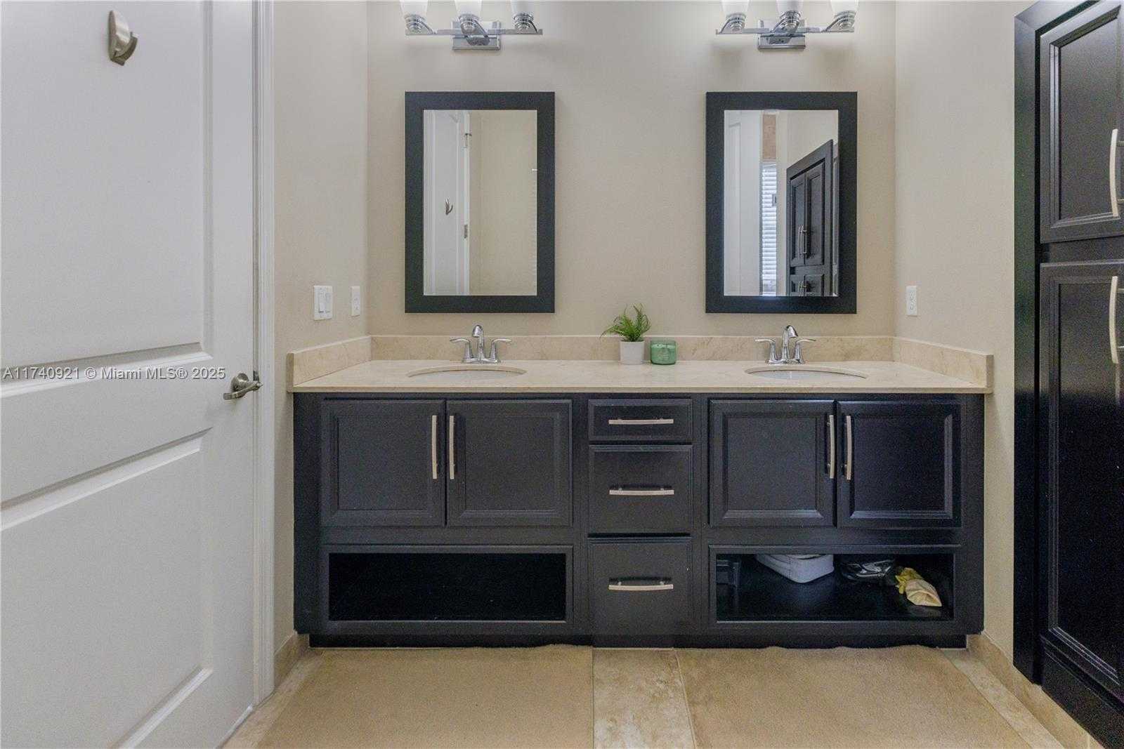 Small Image of 1799 NORTH WEST 124TH WAY #1799, Pembroke Pines Number 27