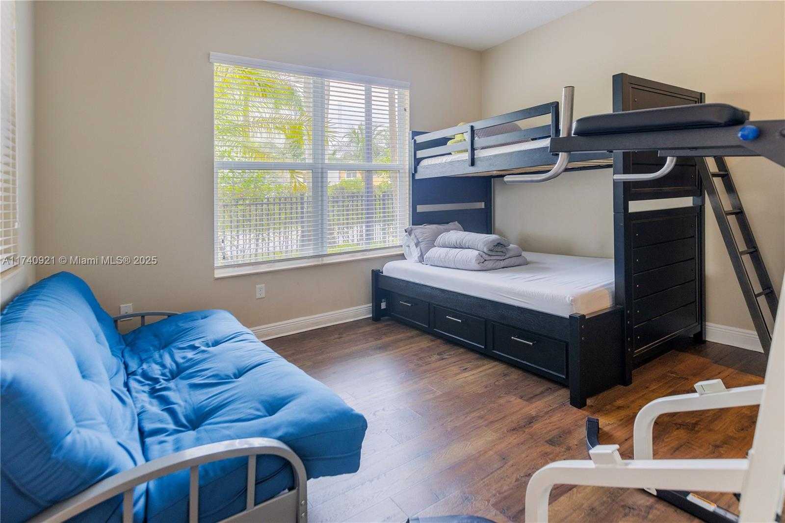 Small Image of 1799 NORTH WEST 124TH WAY #1799, Pembroke Pines Number 37