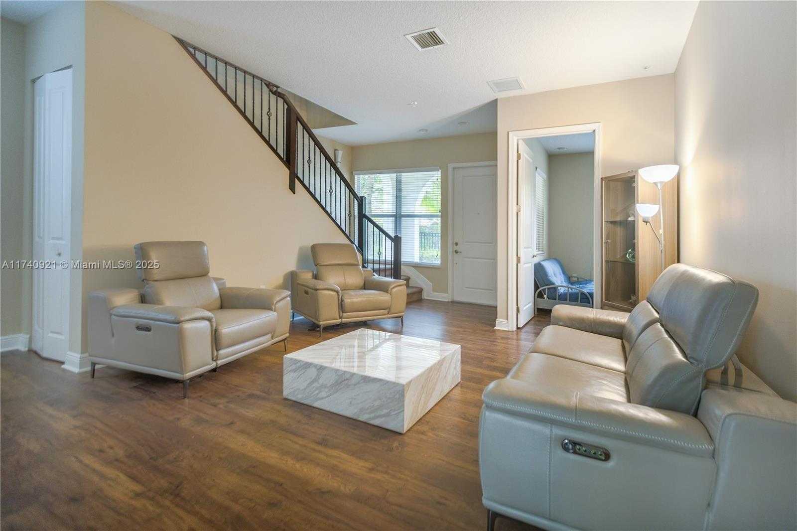 Small Image of 1799 NORTH WEST 124TH WAY #1799, Pembroke Pines Number 38