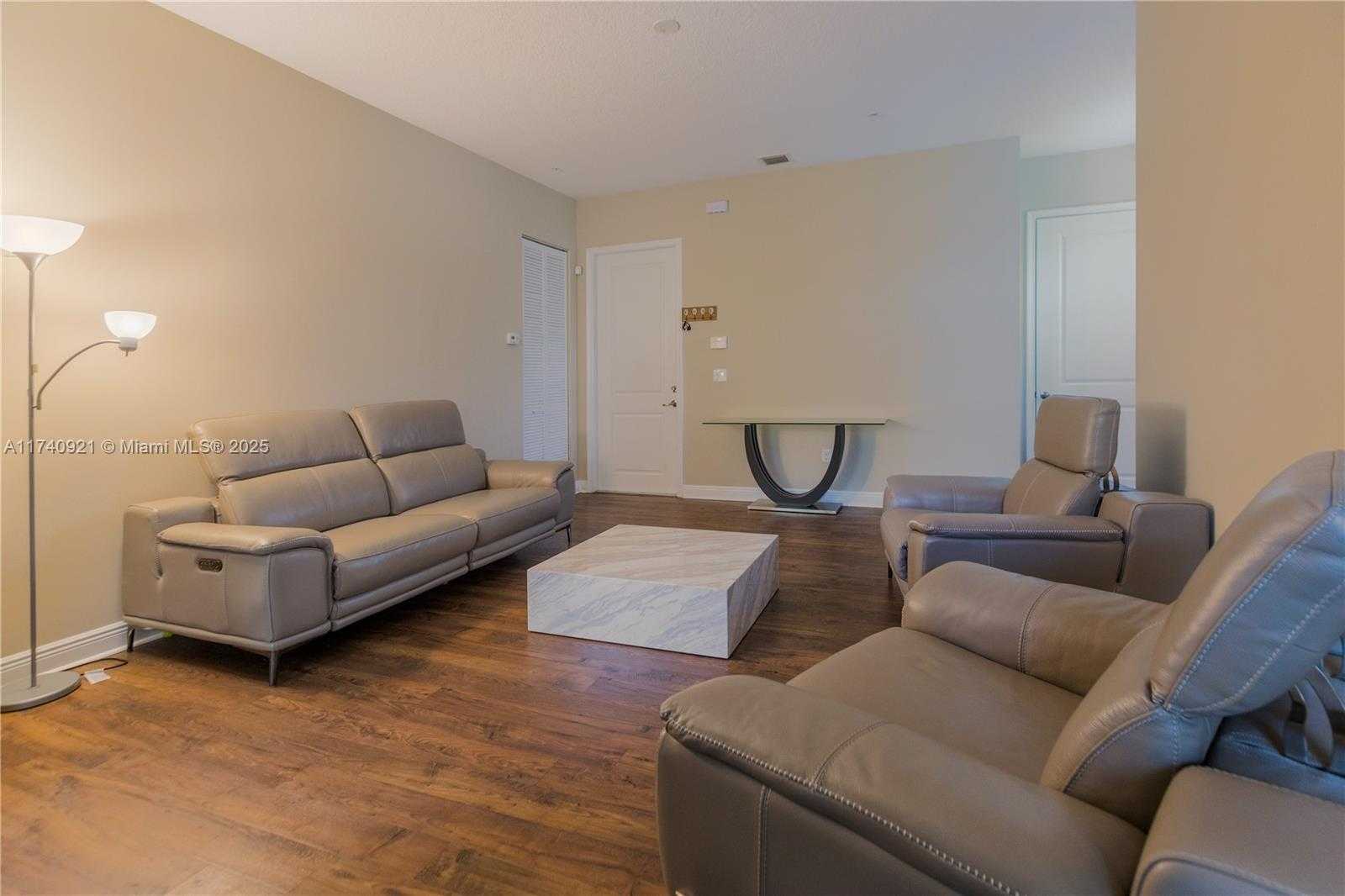 Small Image of 1799 NORTH WEST 124TH WAY #1799, Pembroke Pines Number 39