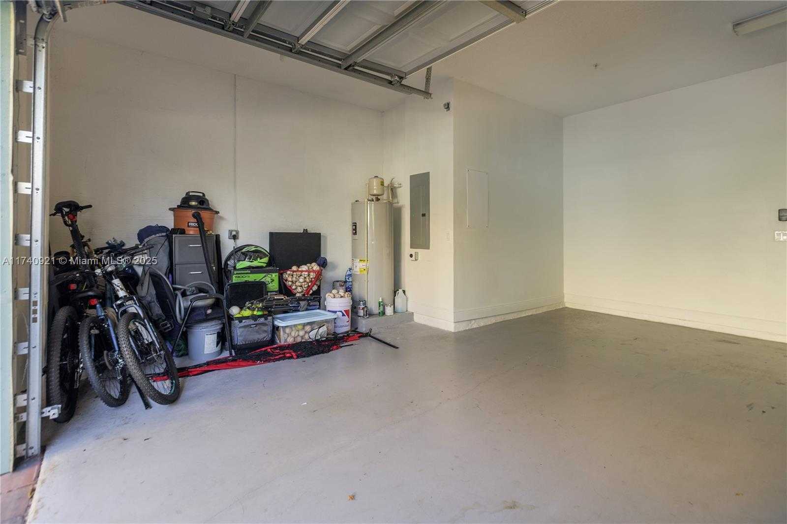 Small Image of 1799 NORTH WEST 124TH WAY #1799, Pembroke Pines Number 40