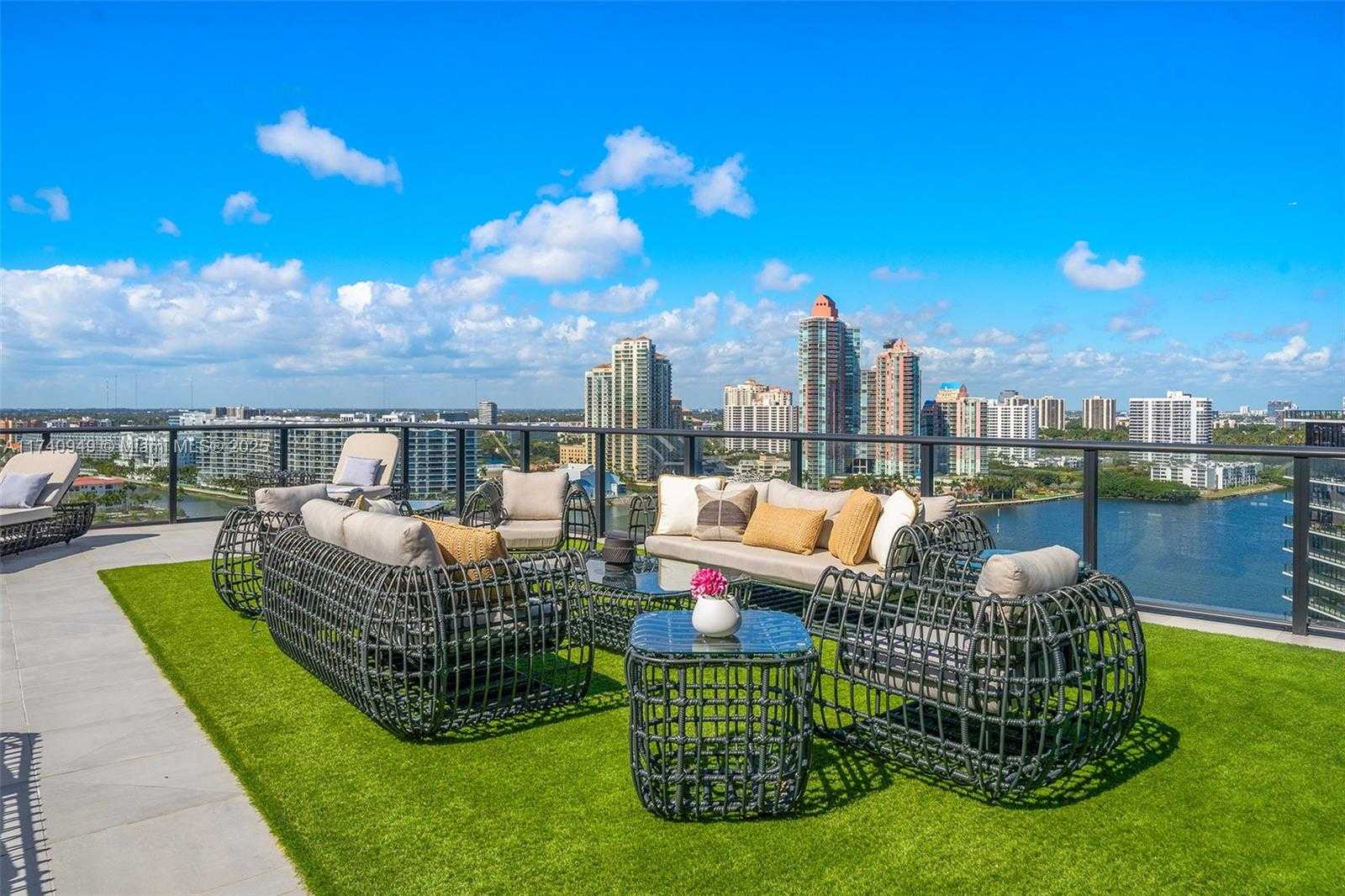 Small Image of 5000 ISLAND ESTATES DR #PH1508, Aventura Number 25