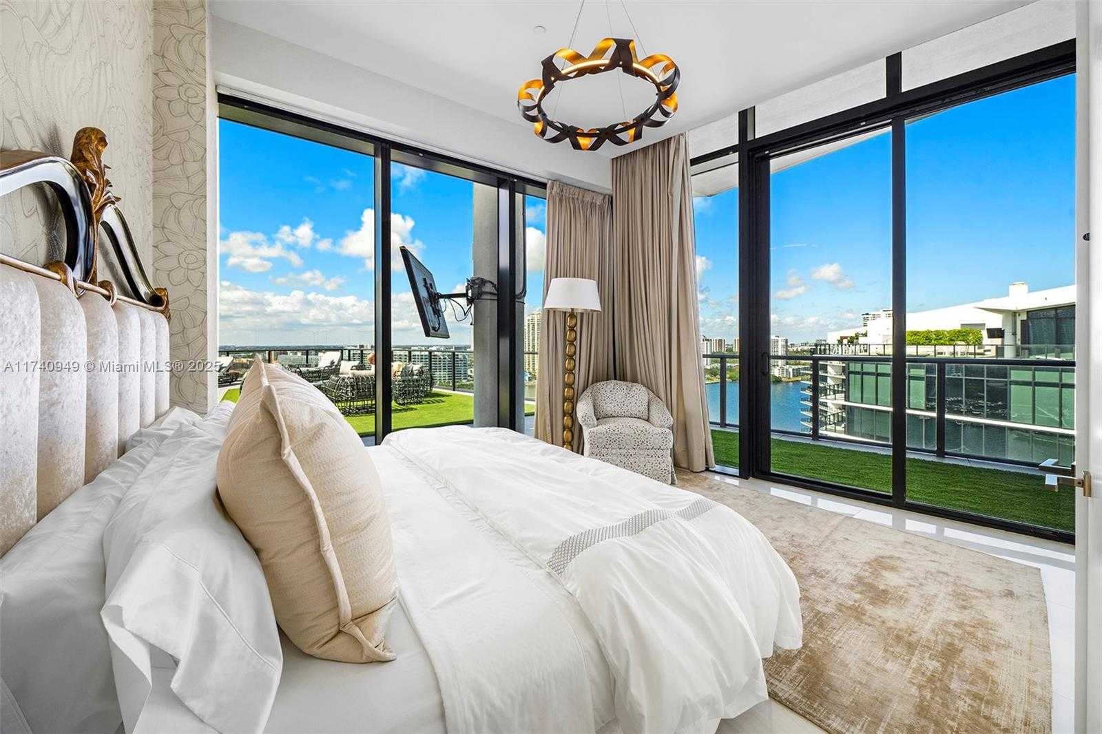 Small Image of 5000 ISLAND ESTATES DR #PH1508, Aventura Number 74
