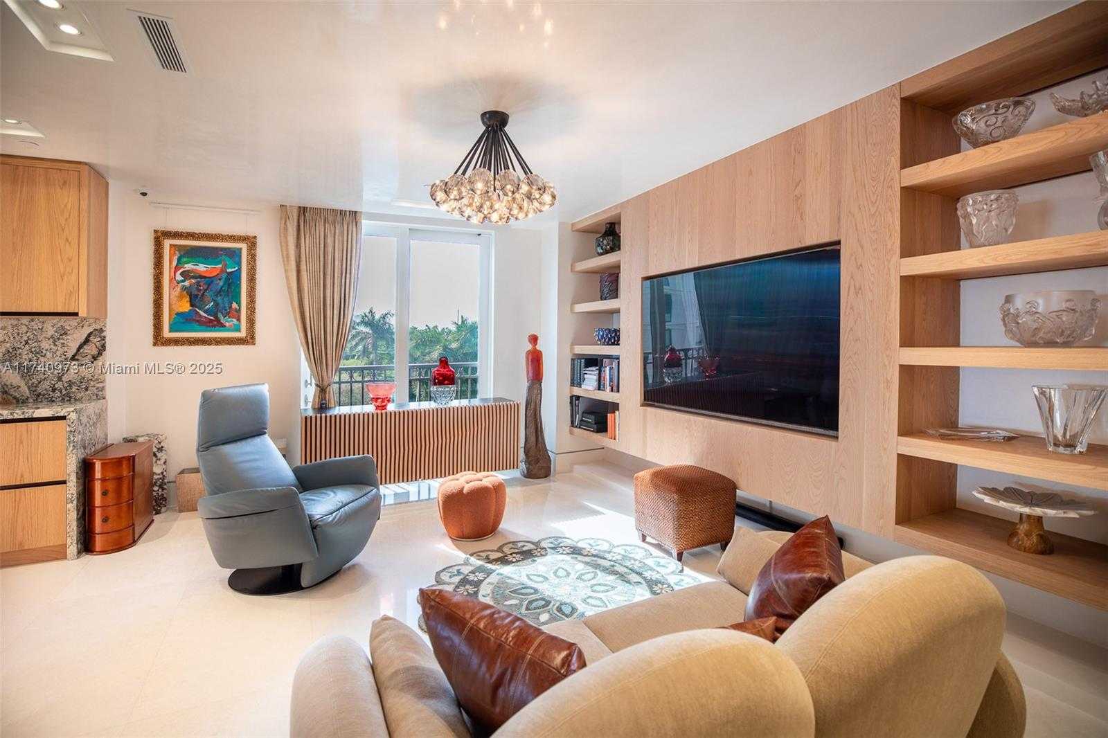 Small Image of 3535 HIAWATHA AVE #403, Coconut Grove Number 6