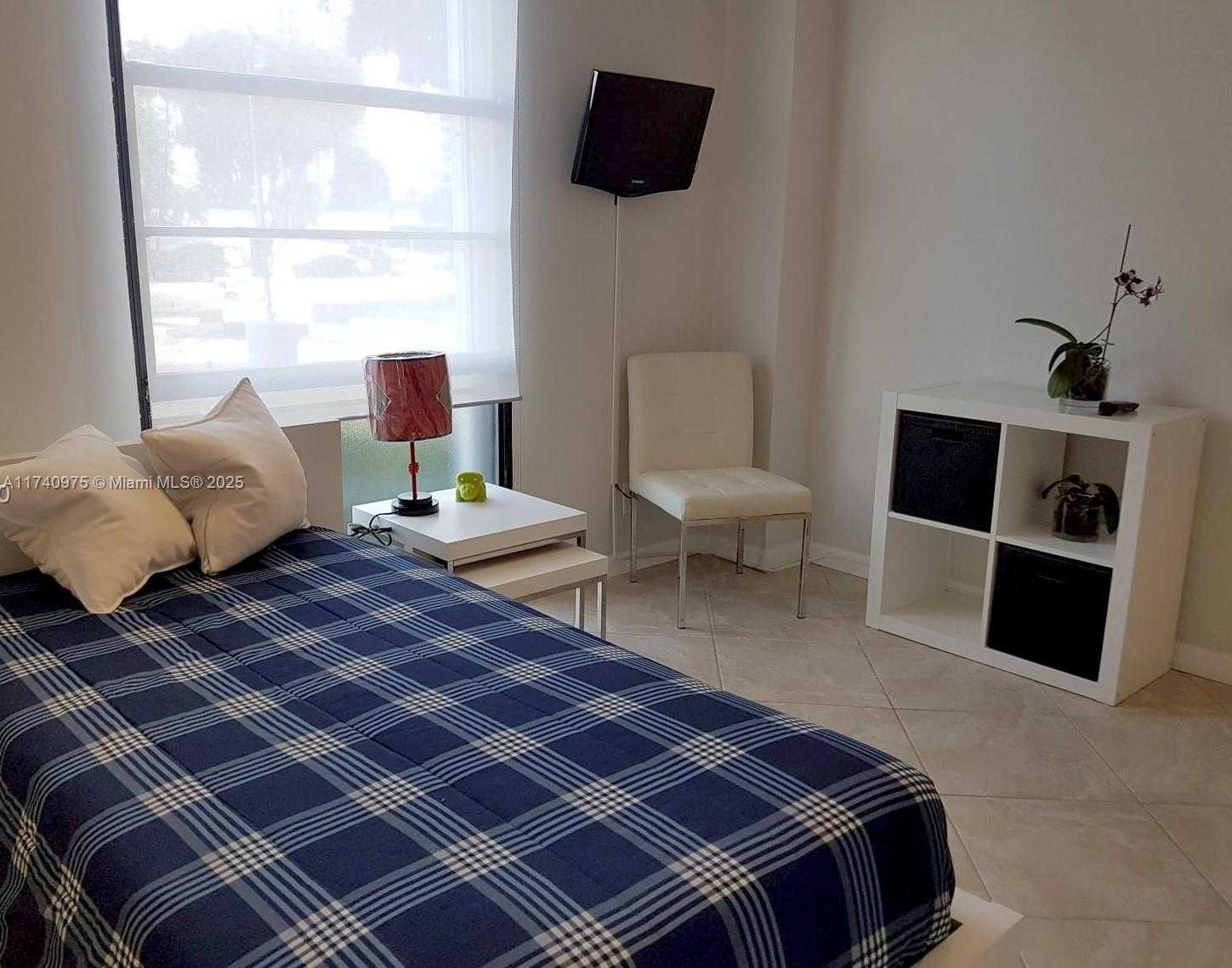 Small Image of 3475 NORTH COUNTRY CLUB DR #115, Aventura Number 21