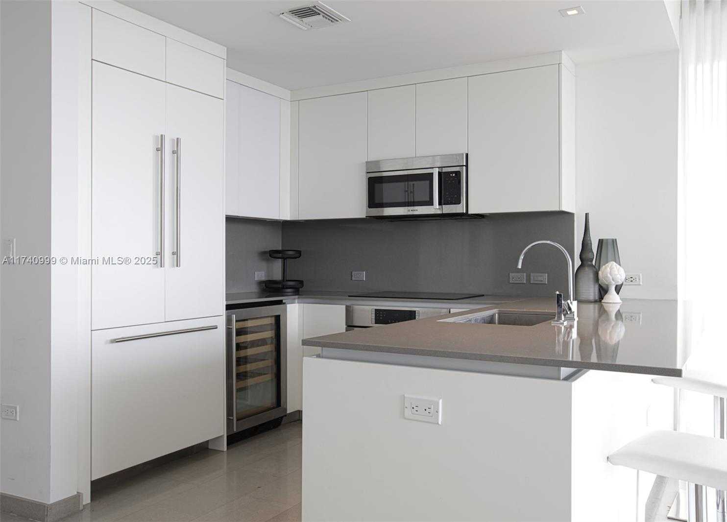 Small Image of 88 SOUTH WEST 7TH ST #1902, Miami Number 15
