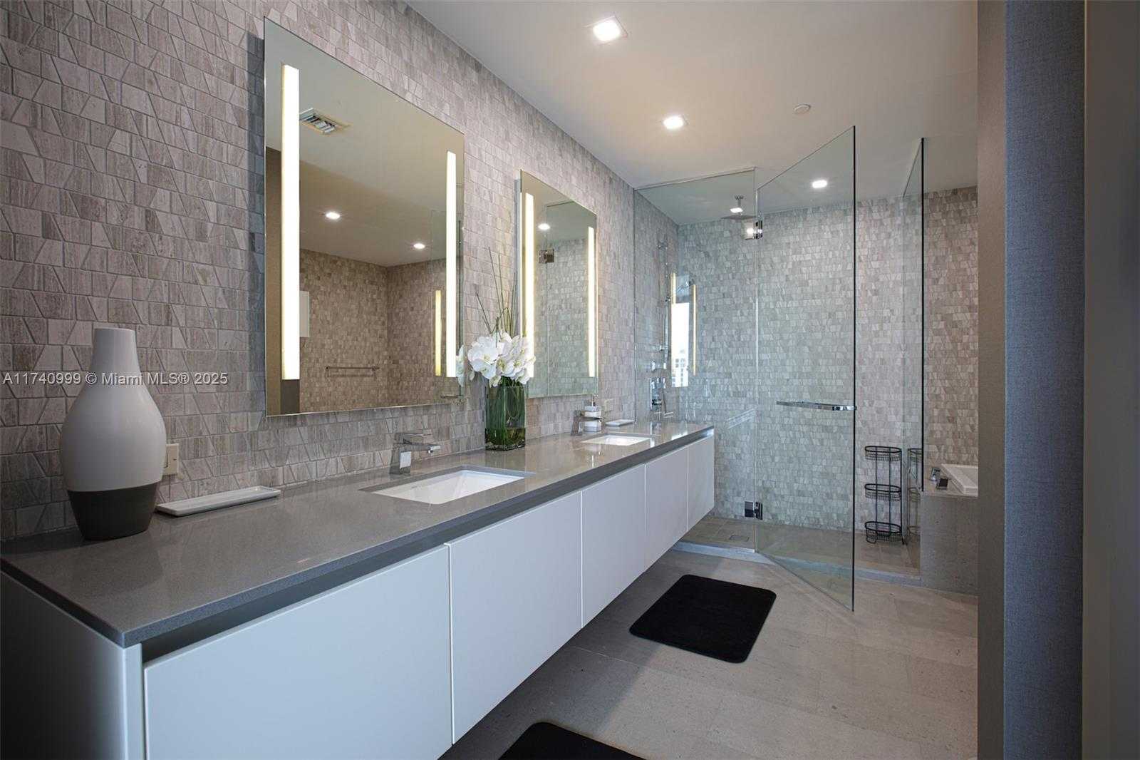 Small Image of 88 SOUTH WEST 7TH ST #1902, Miami Number 5