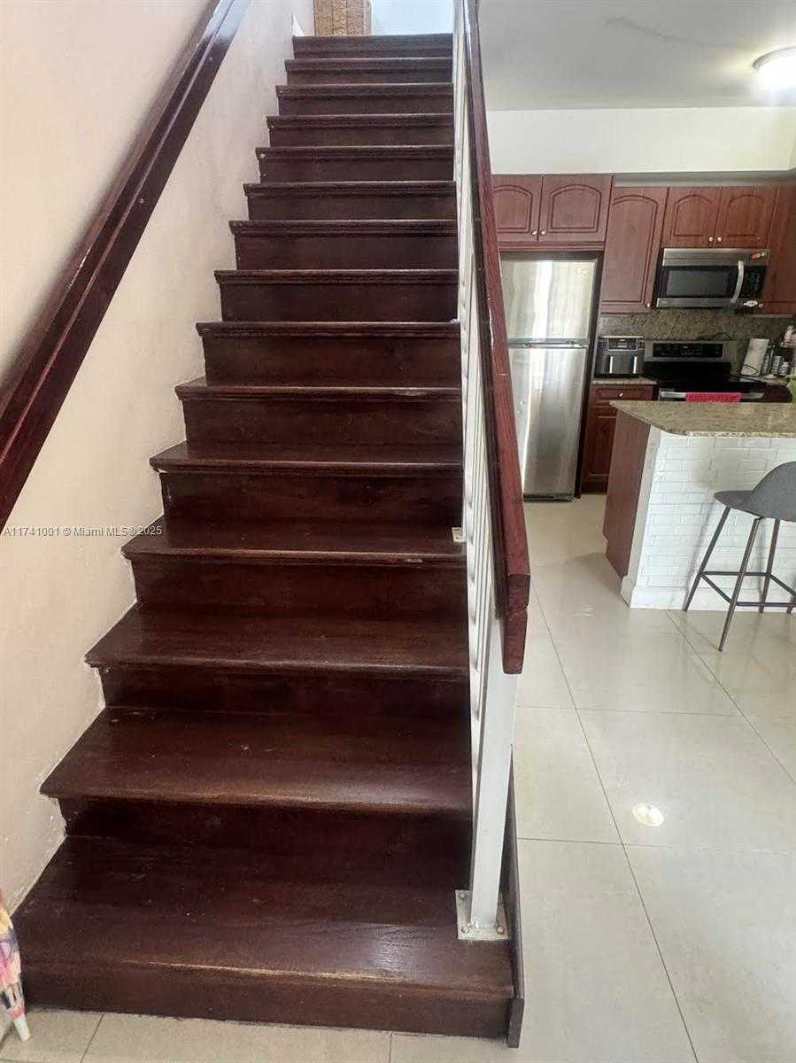 Small Image of 18352 NORTH WEST 68TH AVE #A, Hialeah Number 20