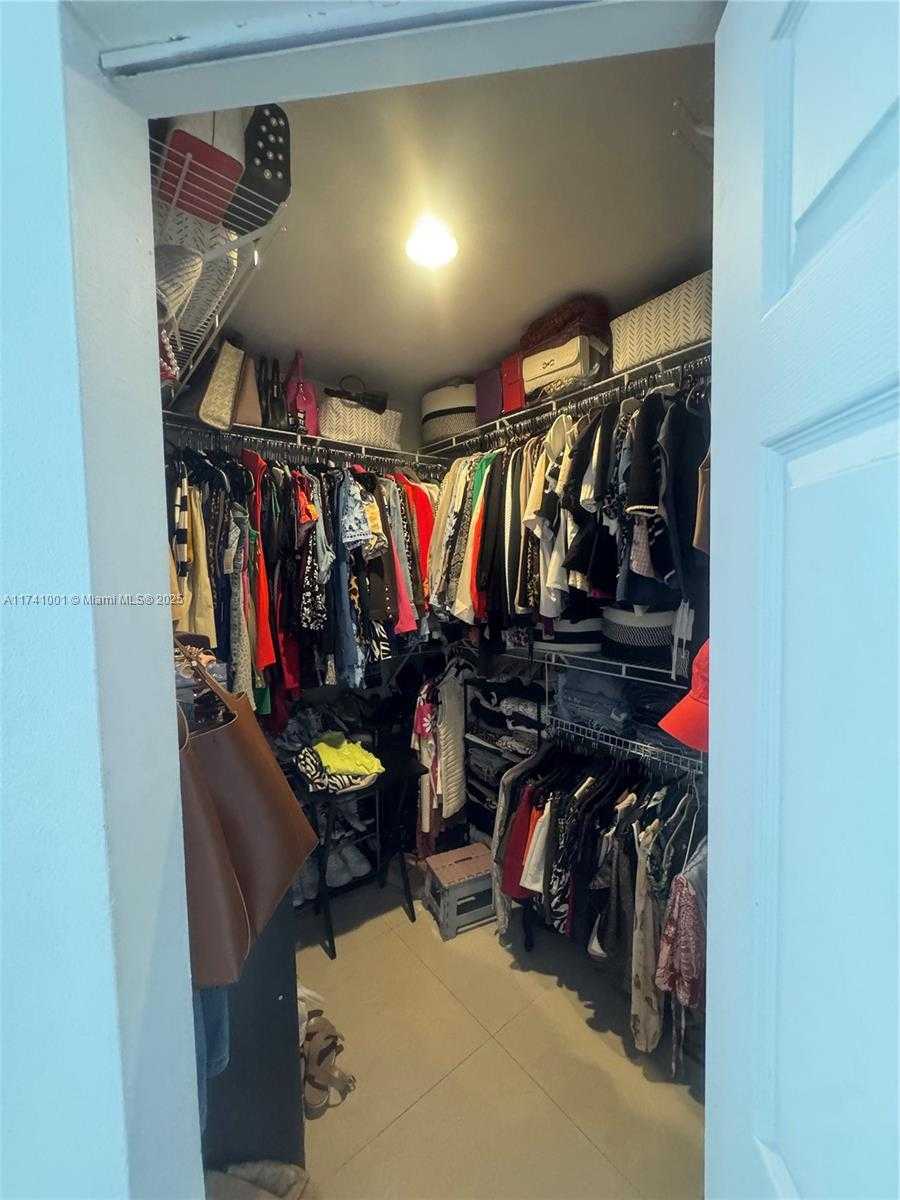 Small Image of 18352 NORTH WEST 68TH AVE #A, Hialeah Number 24