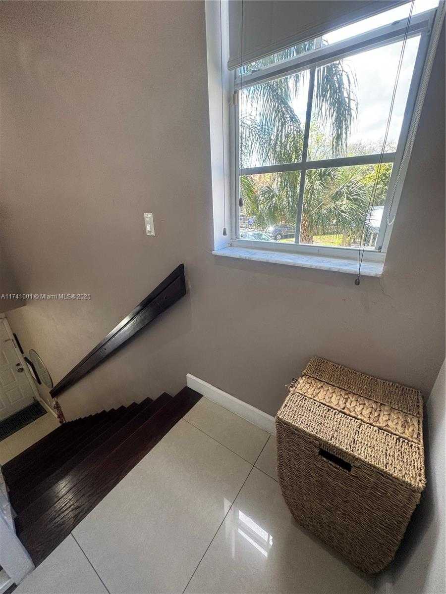 Small Image of 18352 NORTH WEST 68TH AVE #A, Hialeah Number 26
