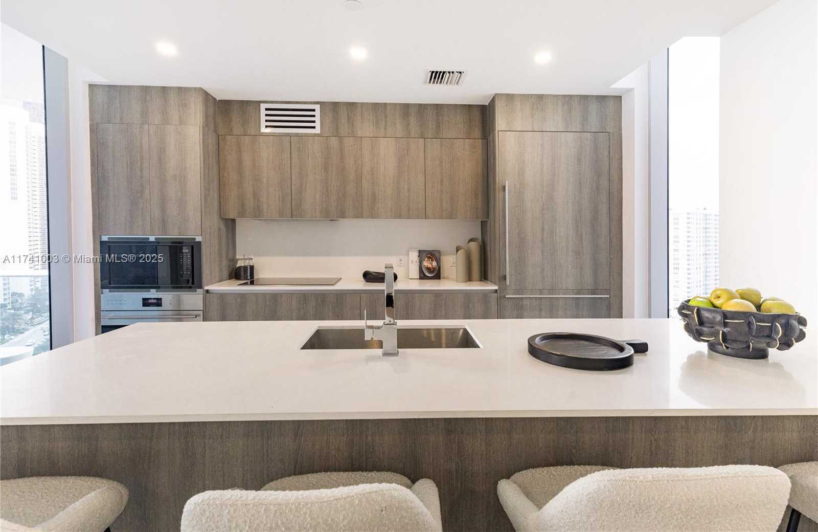 Small Image of 17550 COLLINS AVE #1501, Sunny Isles Beach Number 16