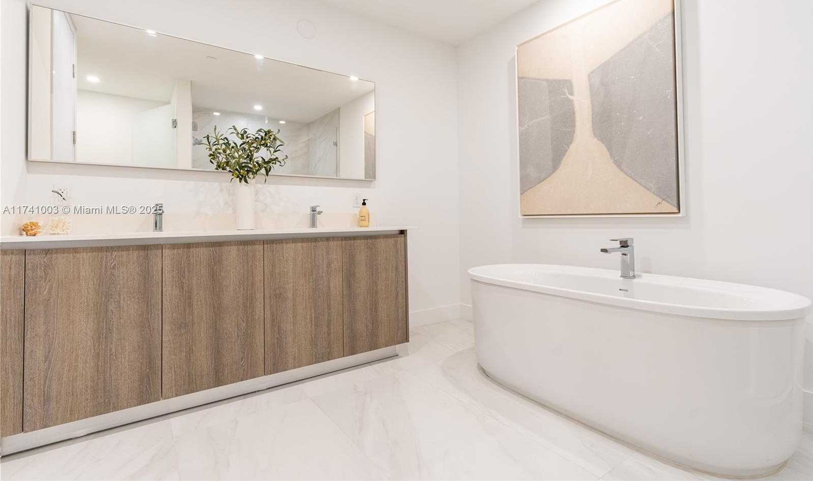 Small Image of 17550 COLLINS AVE #1501, Sunny Isles Beach Number 26