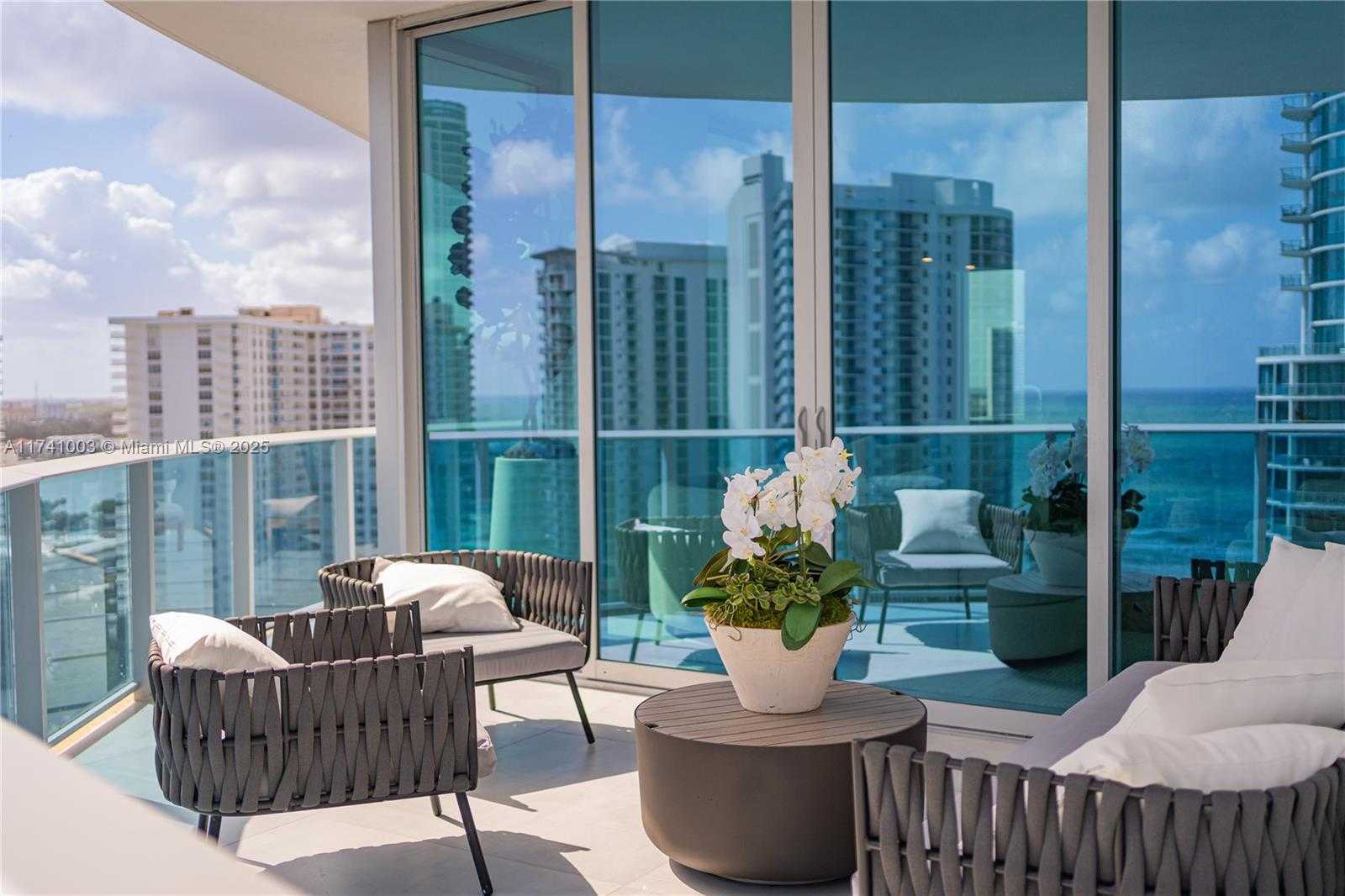 Small Image of 17550 COLLINS AVE #1501, Sunny Isles Beach Number 3