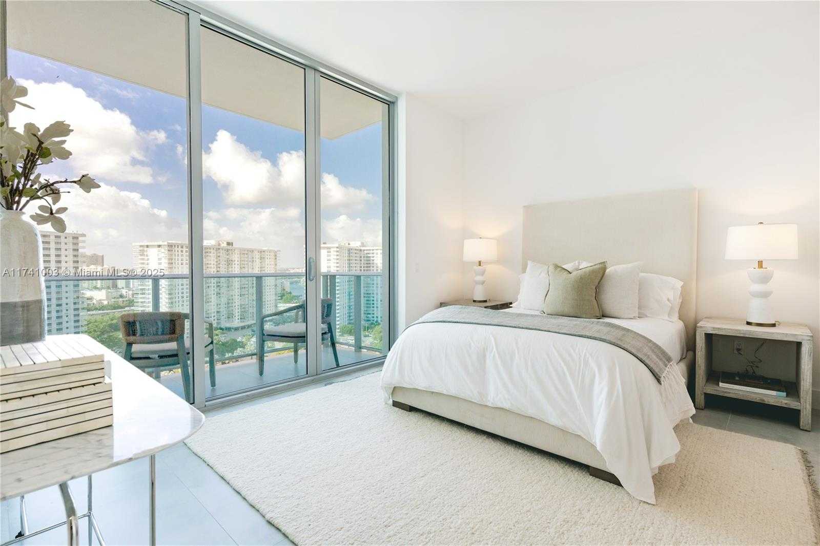 Small Image of 17550 COLLINS AVE #1501, Sunny Isles Beach Number 32