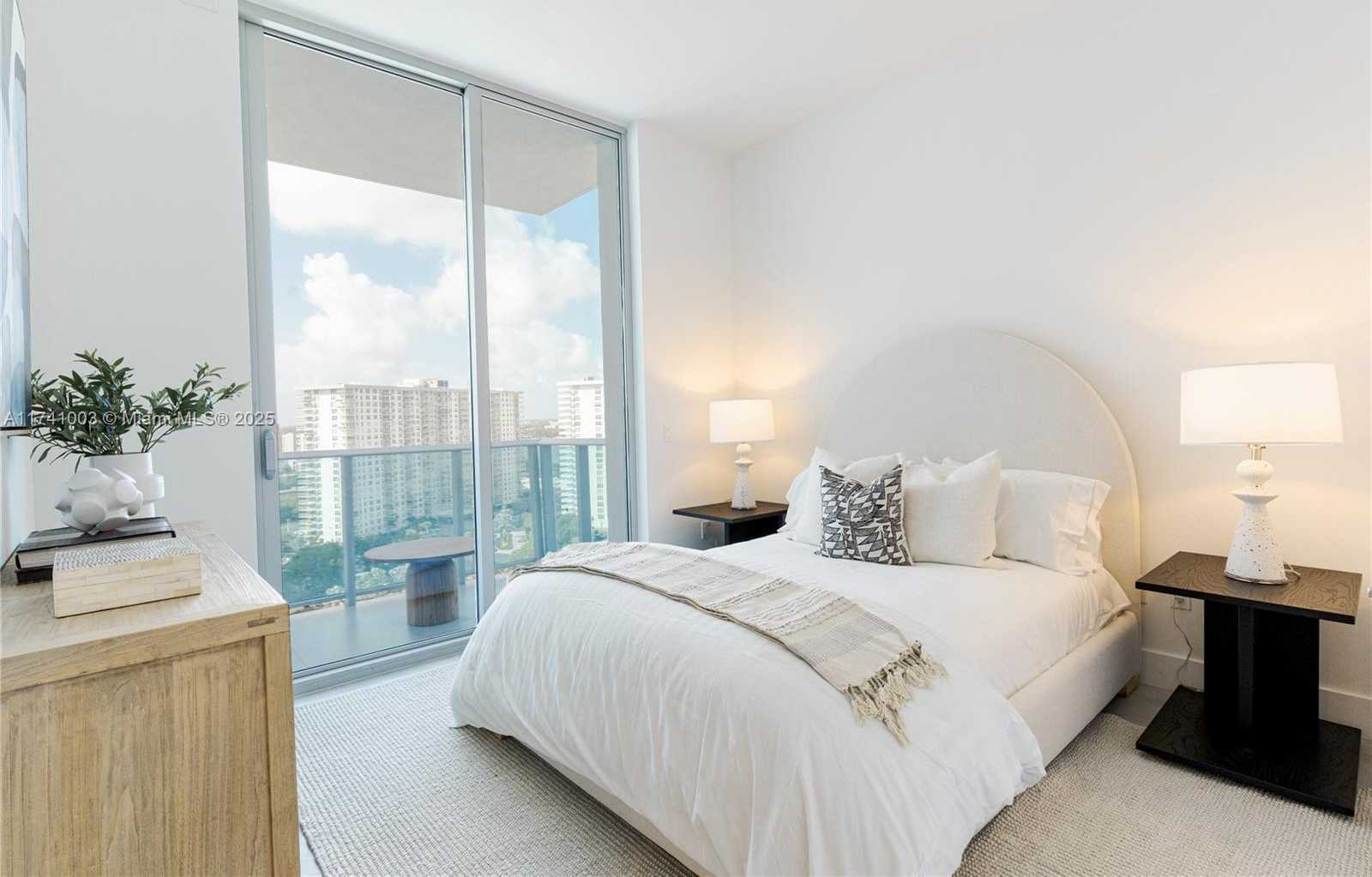 Small Image of 17550 COLLINS AVE #1501, Sunny Isles Beach Number 42