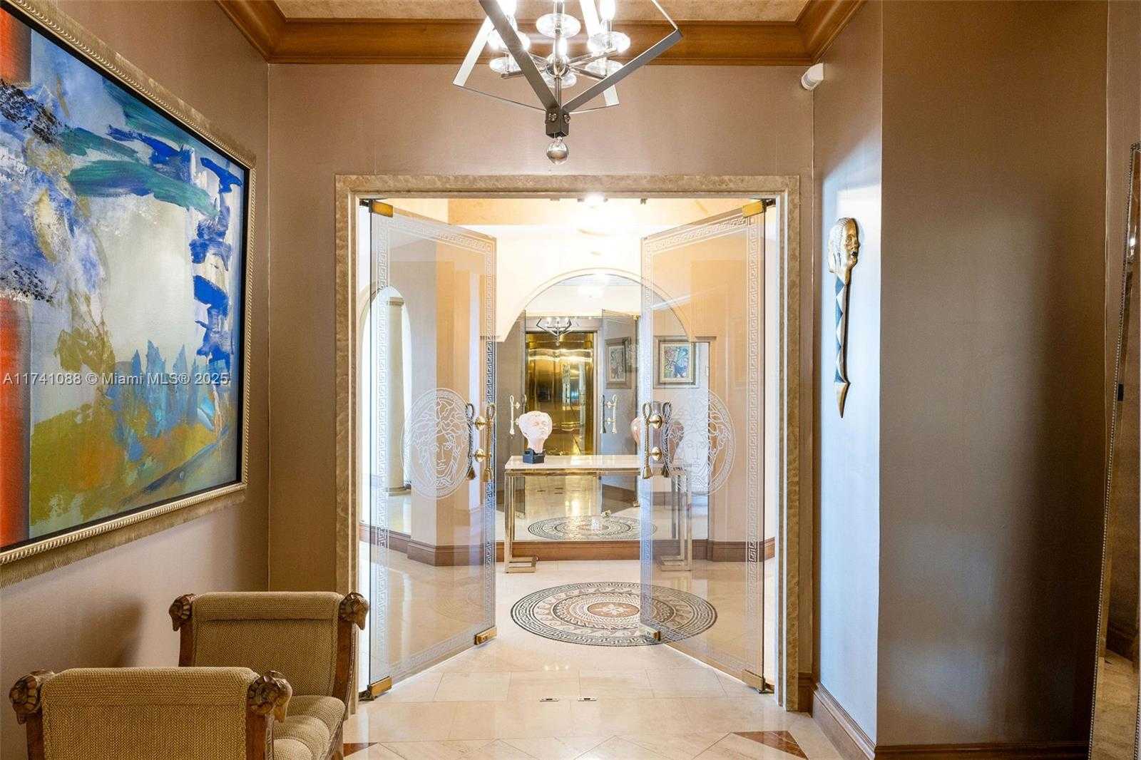 Small Image of 10 EDGEWATER DR #7G, Coral Gables Number 14
